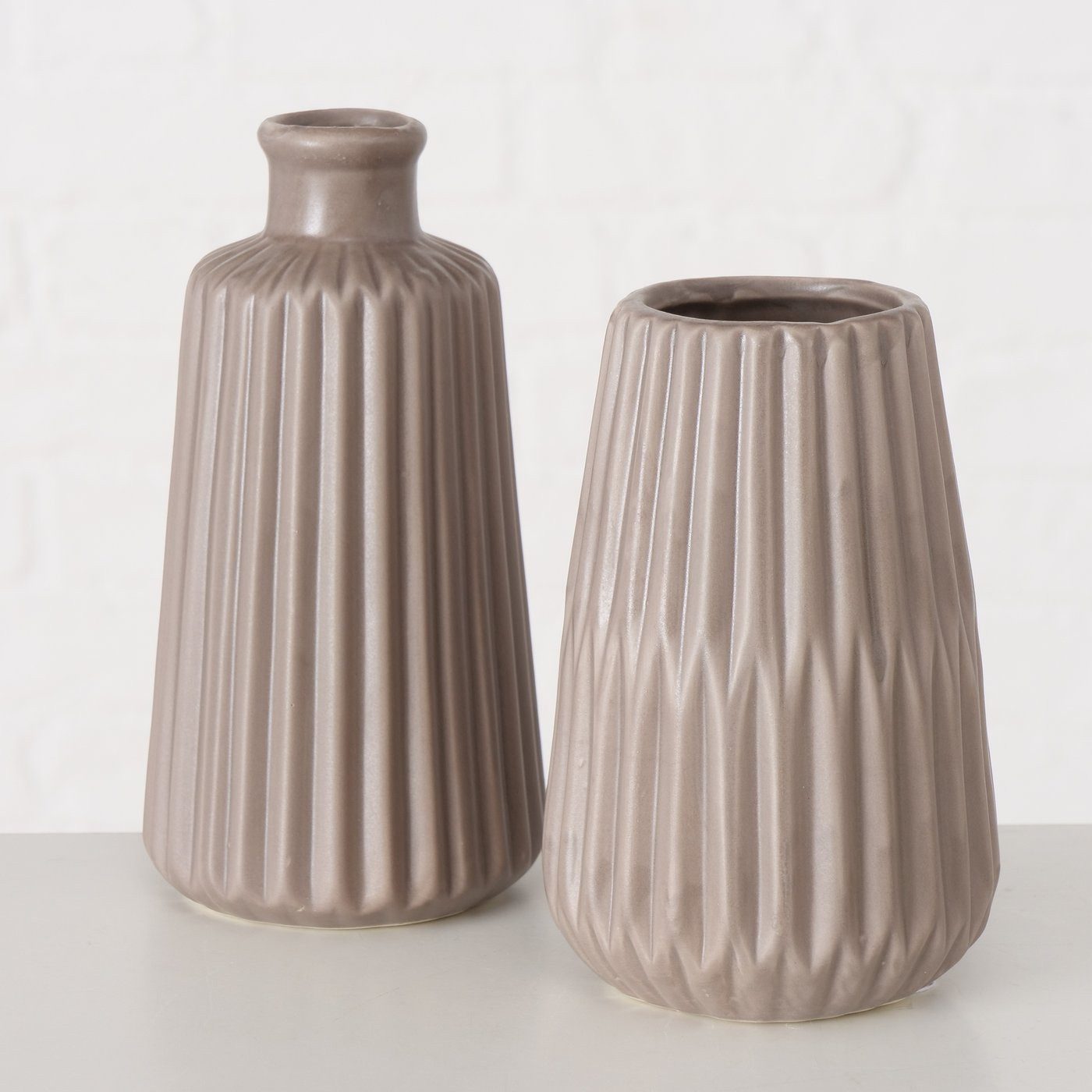 BOLTZE GRUPPE GmbH Dekovase Keramikvase mit Prägung, 18 cm, ESKO (einzeln)