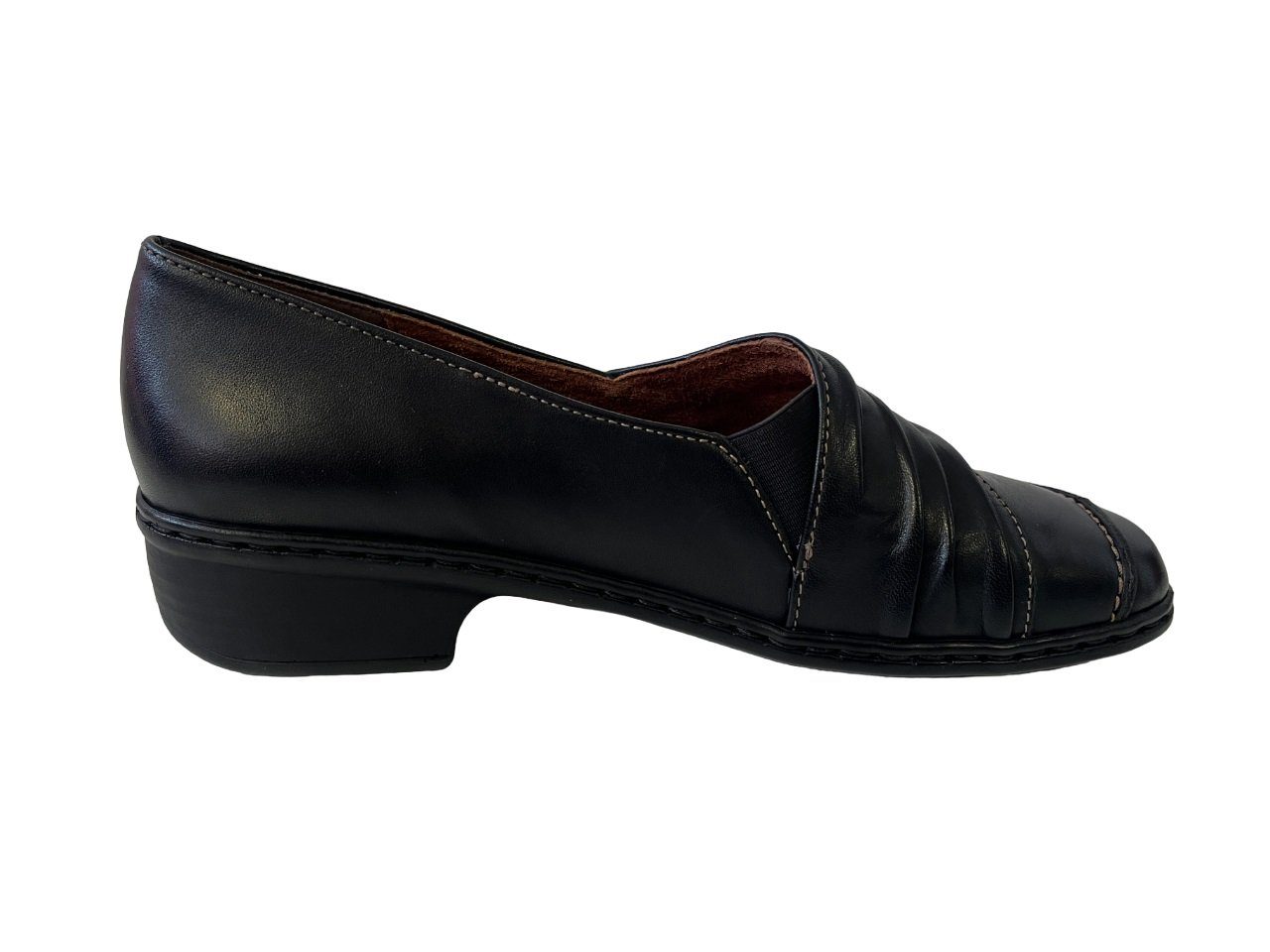 Jenny Slipper in eleganter Form schwarz