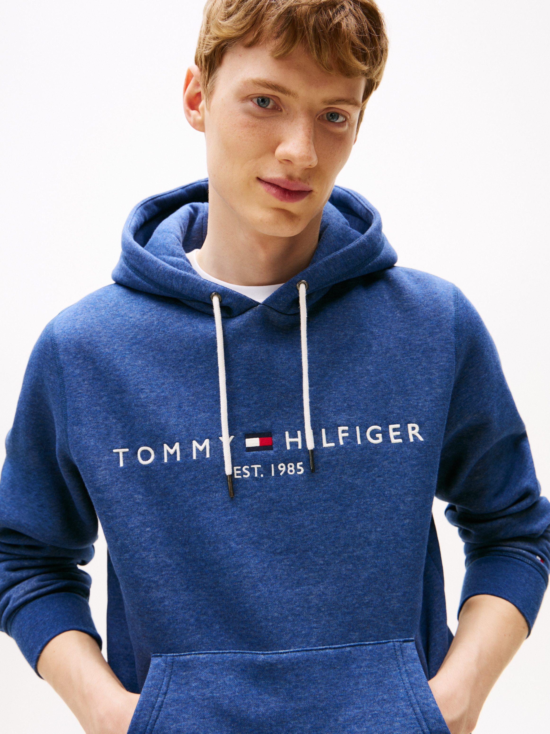 Tommy Hilfiger Kapuzensweatshirt TOMMY LOGO HOODY mit Kapuze und Kängurutas günstig online kaufen