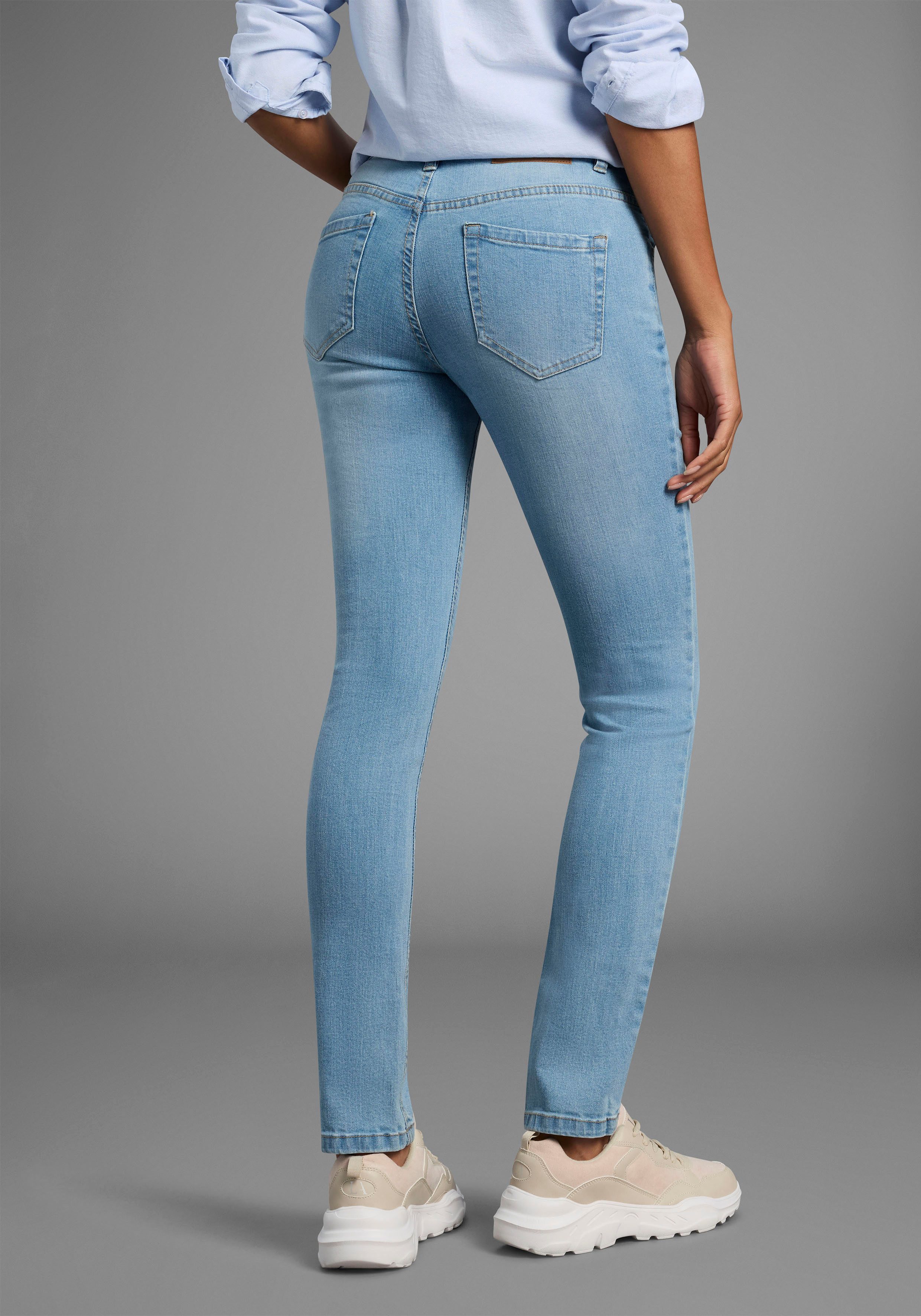 Arizona Slim-fit-Jeans Bund mit seitlichem Gummizugeinsatz schmale Passform, Röhrenjeans, Used-Waschung, hohe Leibhöhe
