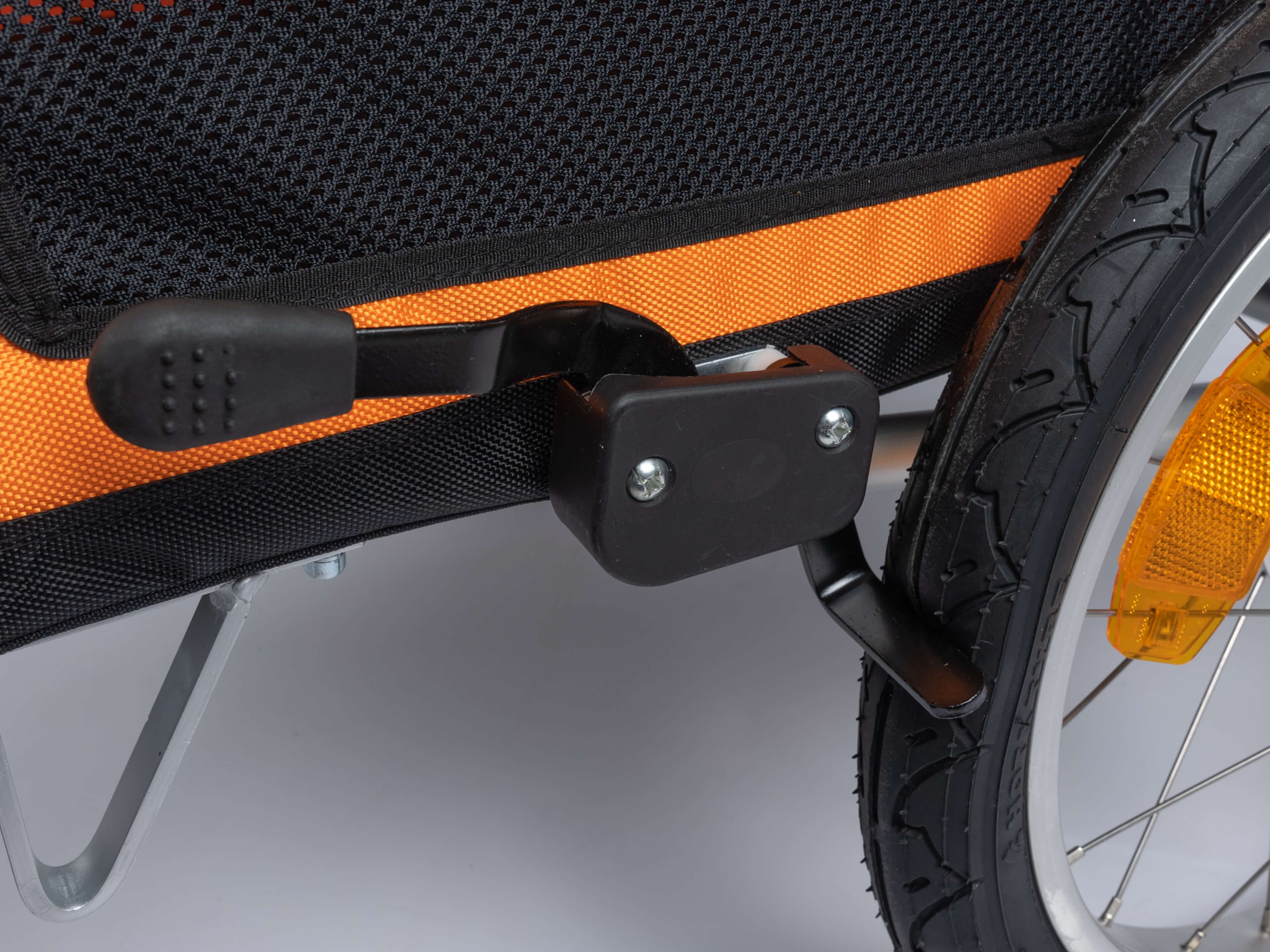 TrendPet DogBus M bicycle dog trailer, with parking brakes and comfort suspension