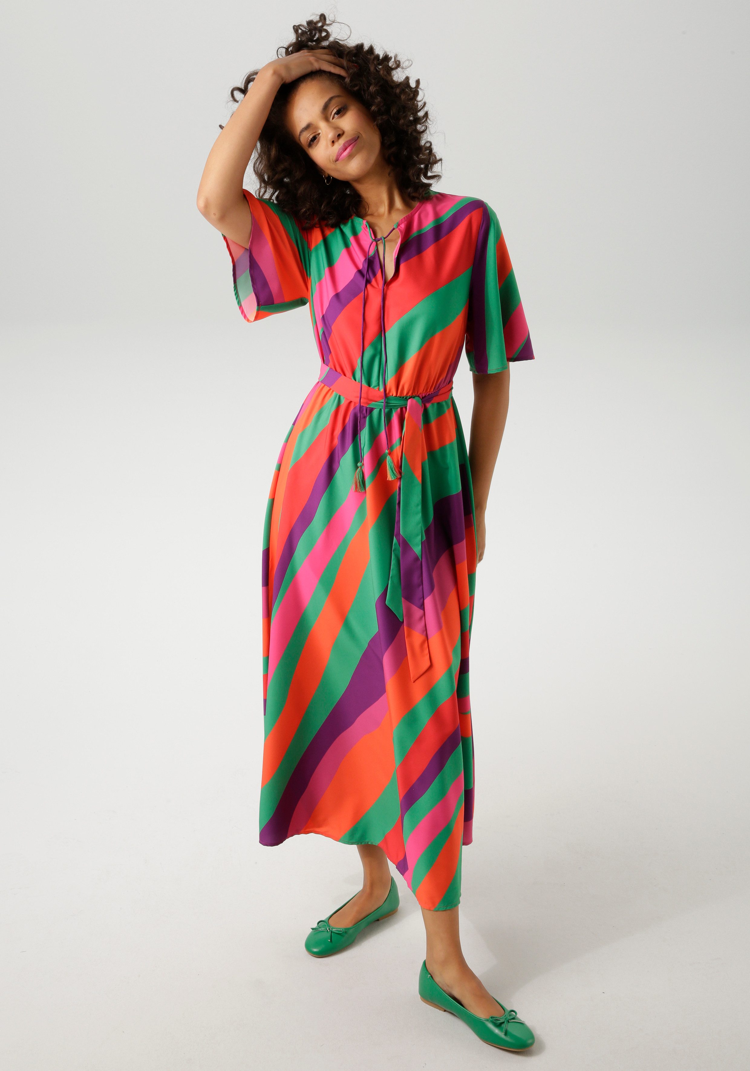 Aniston CASUAL Sommerkleid (mit abnehmbarem Bindeband) günstig online kaufen