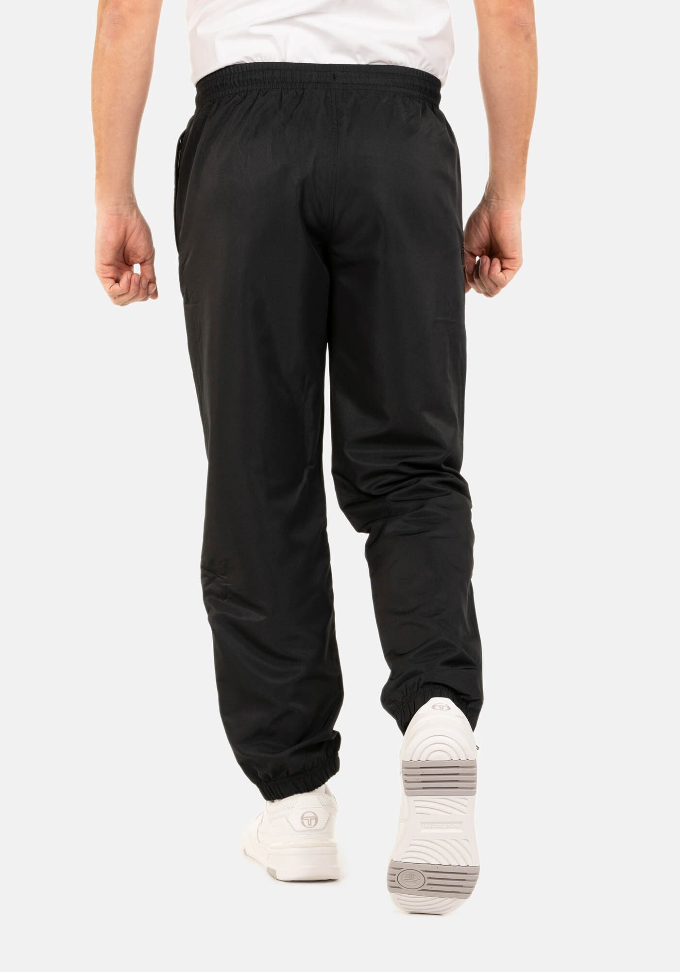 Sergio Tacchini Jogginghose CARSON 021 SLIM PANT Herren Trainingshose Herren, Jogginghose, Retro, Sporthose, Streetwear, Sale