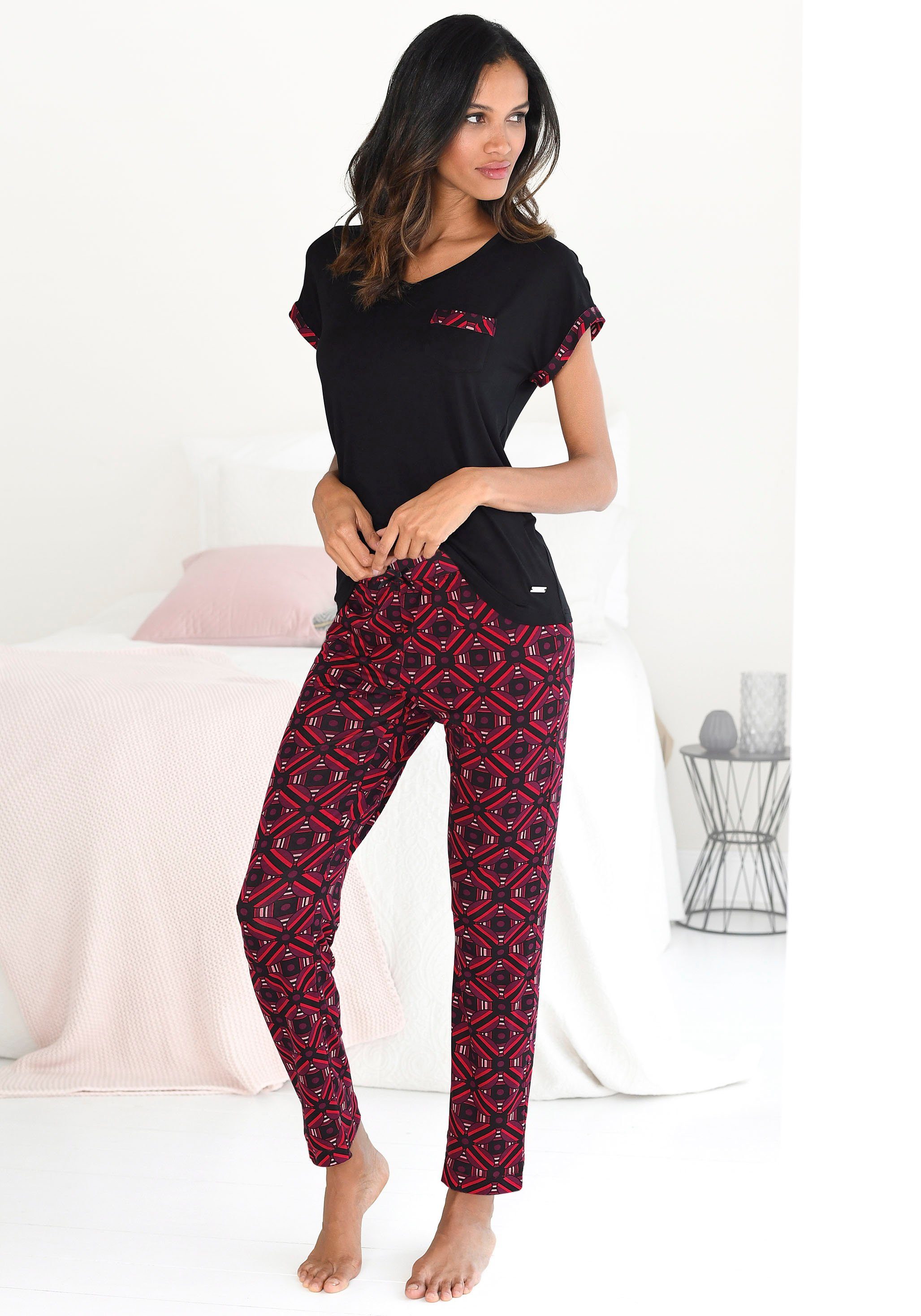 LASCANA Pyjama mit Grafikprint online kaufen | OTTO