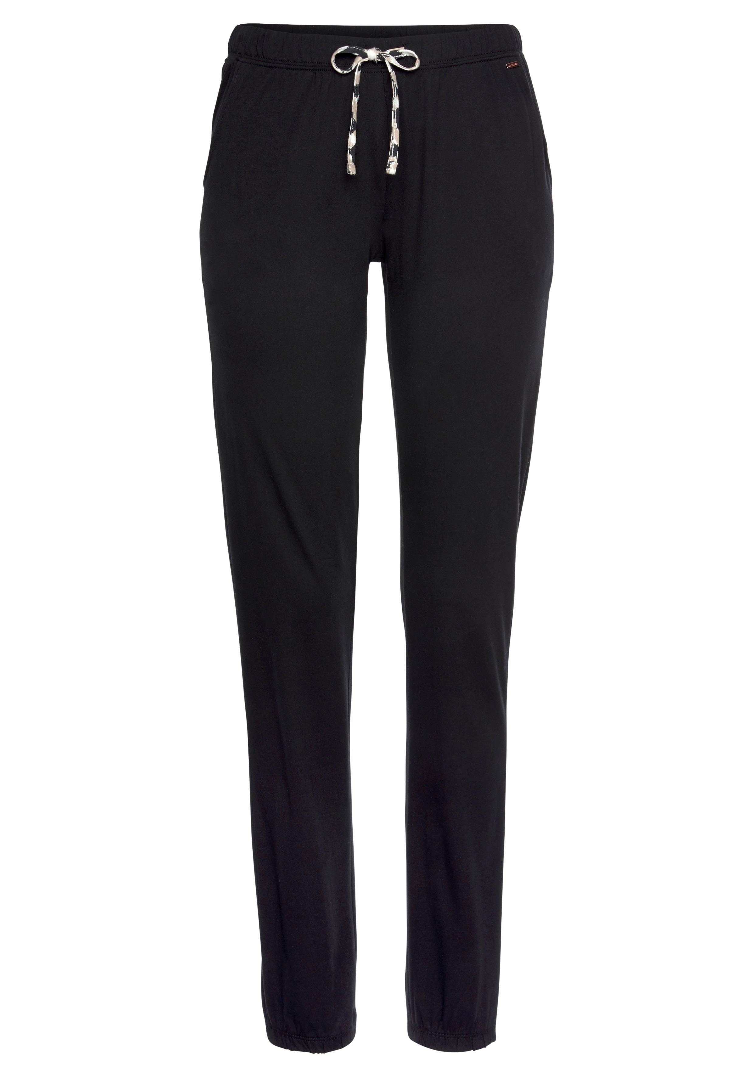 LASCANA Schlafhose Uni oder mit tollem Animal-Print. € 26,99