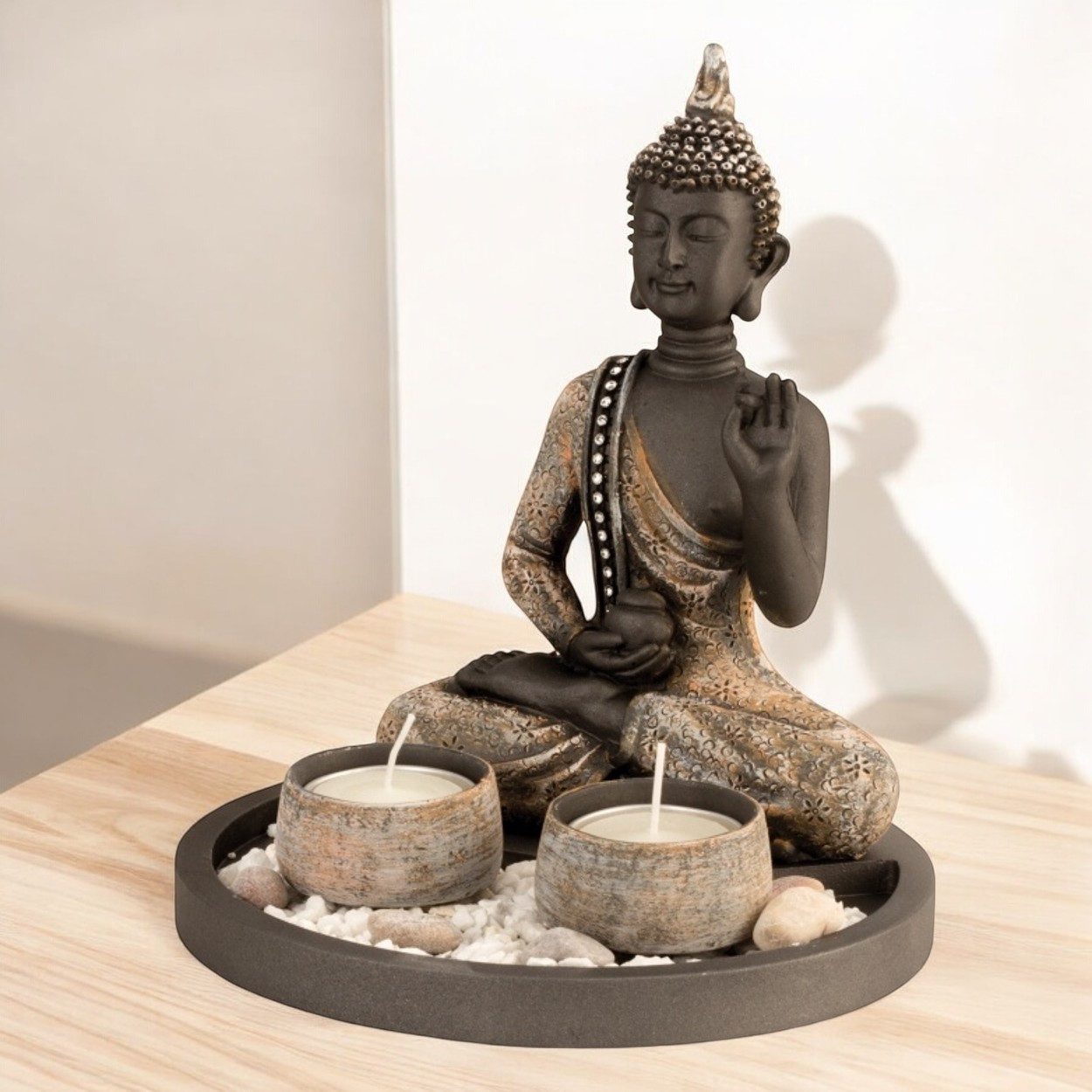 KARMA Buddhafigur Buddha Teelichthalter Schwarz Deko-Figur sitzend Windlicht Teelicht (verschiedene Varianten, Yoga Dekostatue Statue Windlicht), Zen Deko modern Dekobuddah