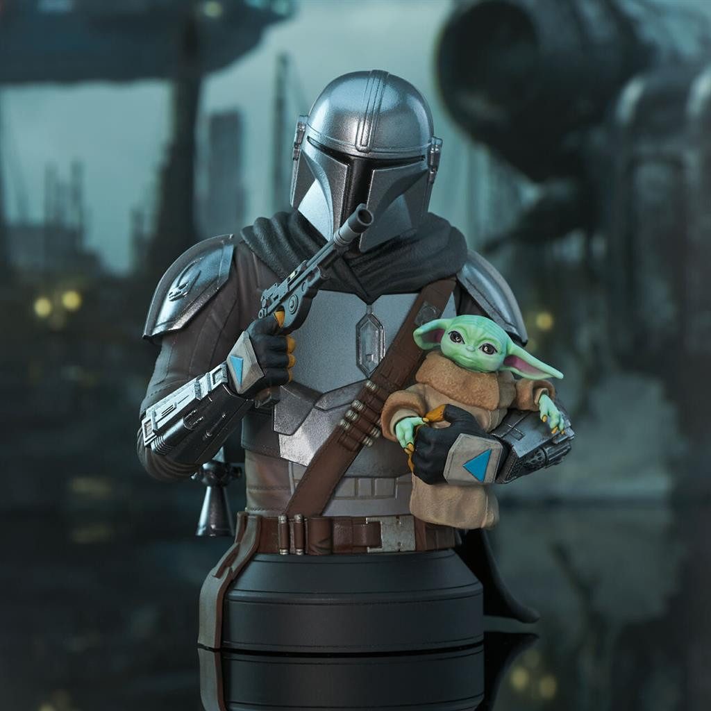 GENTLE GIANT Merchandise-Figur Star Wars The Mandalorian With Grogu 1/6 Scale Px Bust