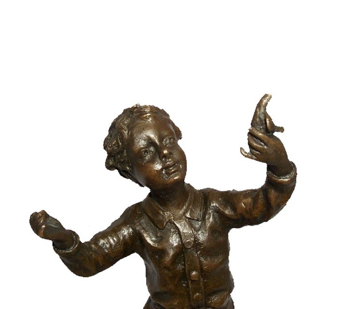 Dekoobjekt Knabe Knabe Bronze mit Milo mit Linoows Skulptur, Vogel Vogel, Edle Bronze signiert Bronzefigur,