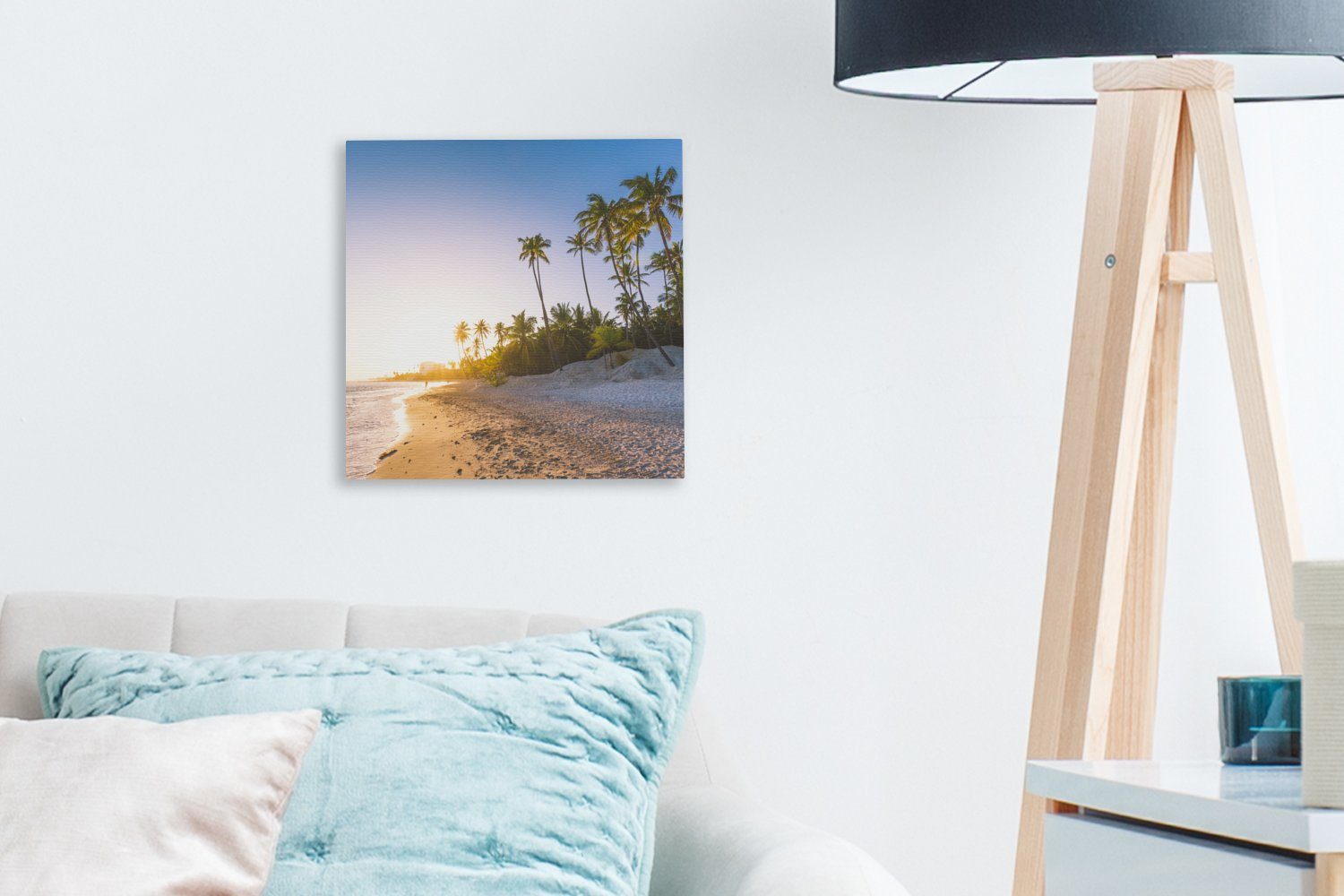 Leinwand OneMillionCanvasses® für (1 Wohnzimmer Bilder Schlafzimmer - Sand, Leinwandbild - St), Palme Strand