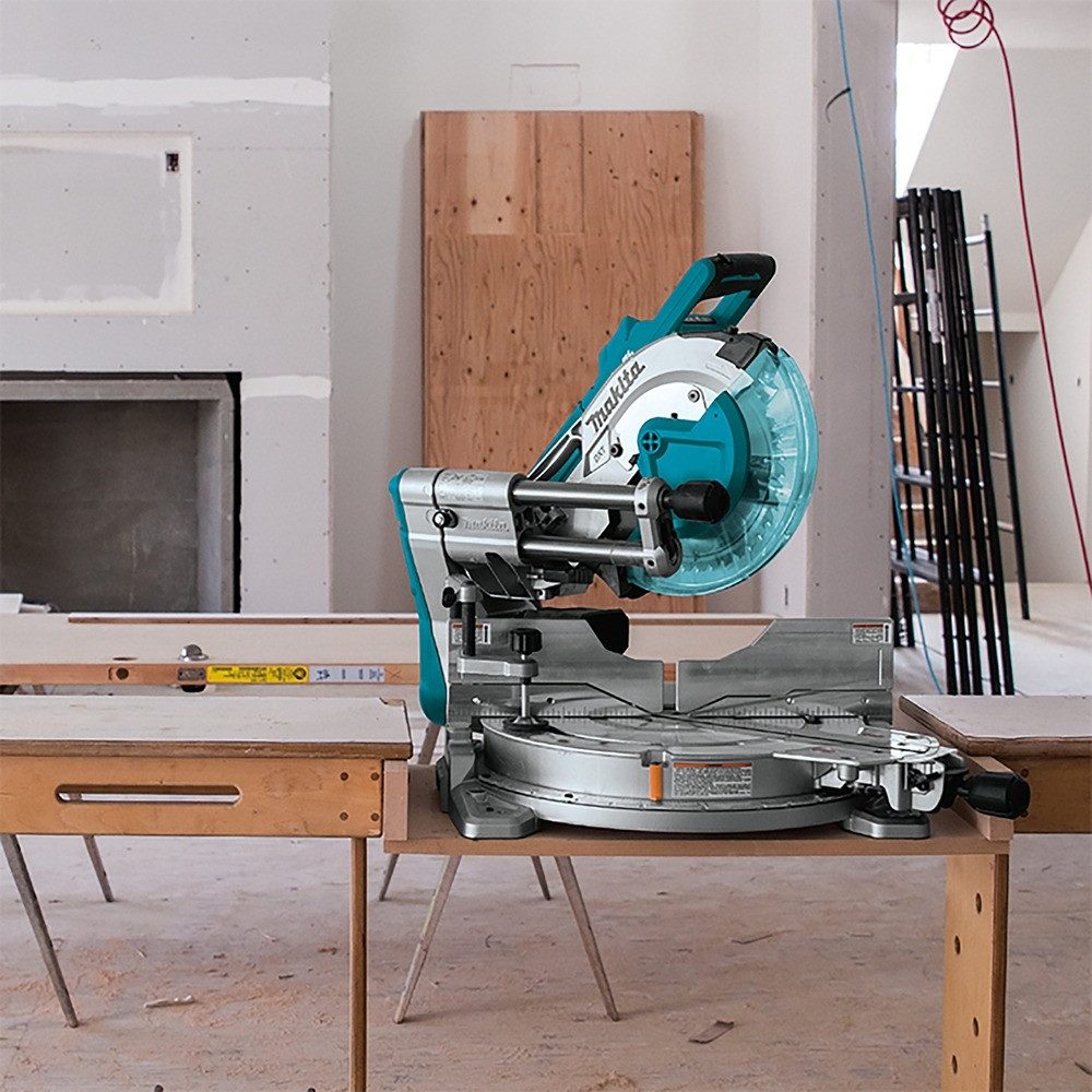 Makita Akku-Kapp-Gehrungssäge, Und Gehrungssäge 2 x 18V, DLS211ZU, 305 mm, Ohne Akku - im Karton