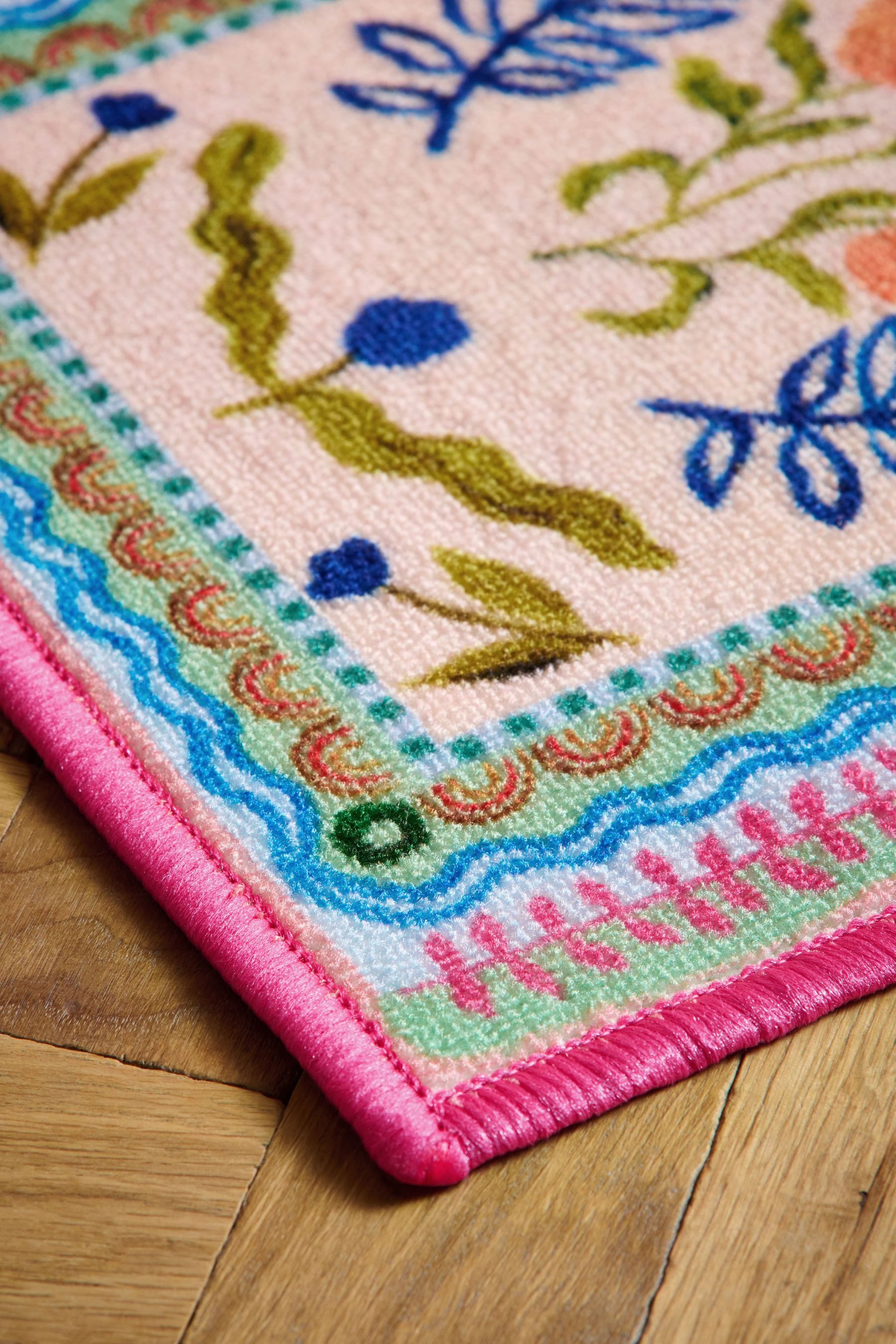 Next Fußmatte Waschbare Fußmatte mit hellem Blumendruck