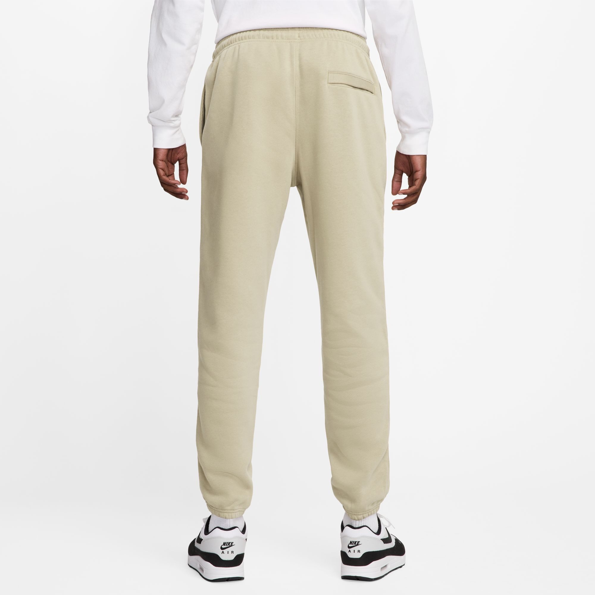Nike Sportswear Sporthose M NK CLUB BB CUFF PANT aus Baumwolle und Polyester, mit angerautem Fleece