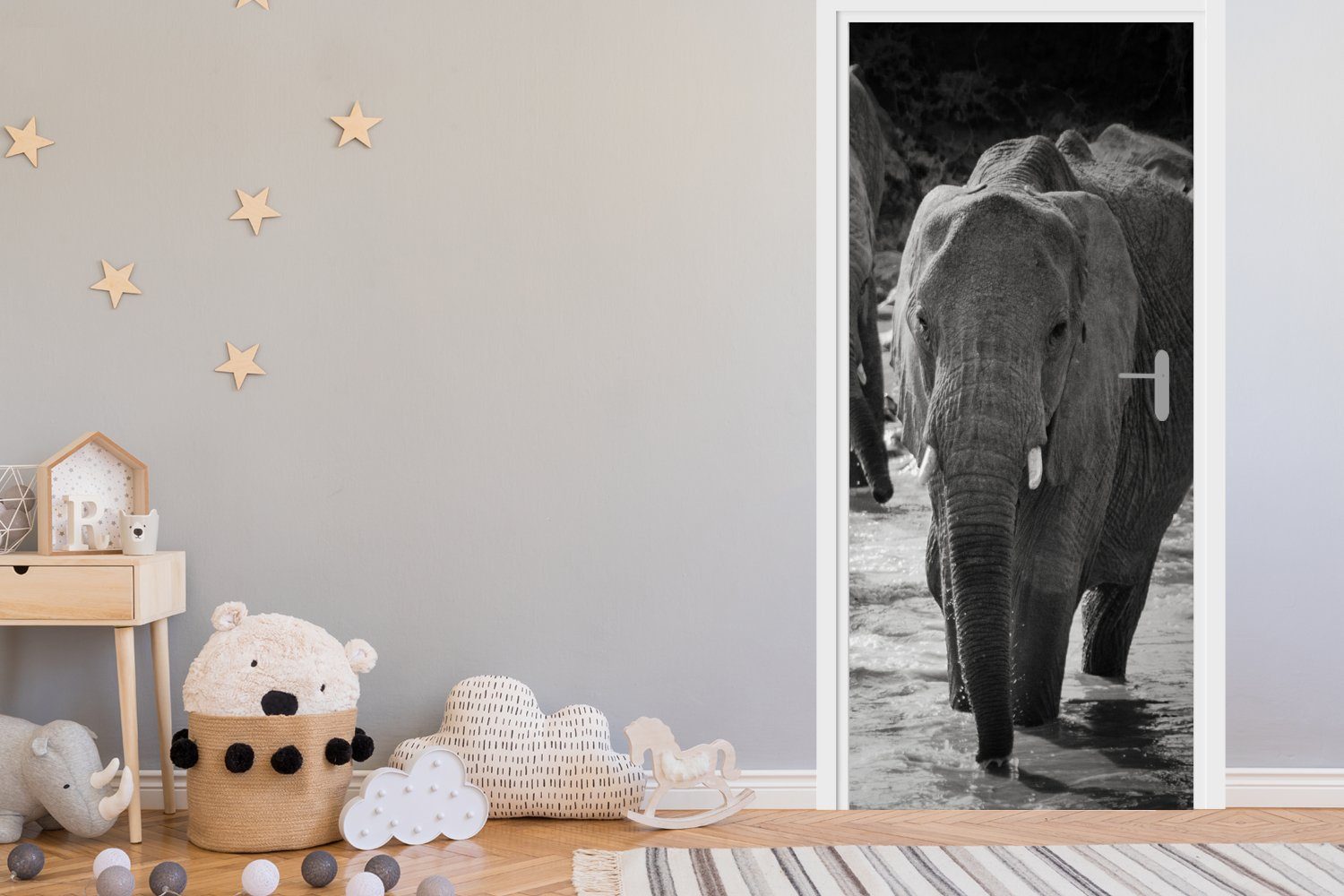Tür, (1 - cm Wasser weiß, Fototapete bedruckt, Türaufkleber, Matt, - Schwarz und St), 75x205 Türtapete Elefant für Tiere - MuchoWow