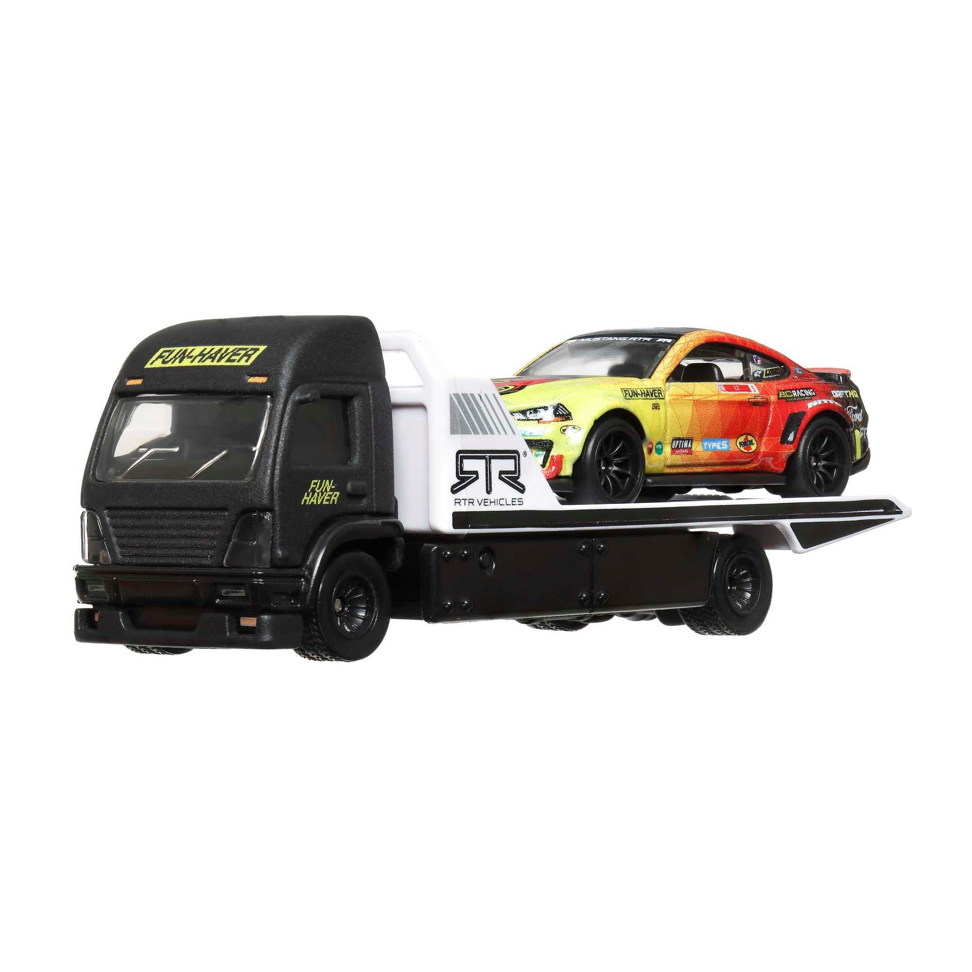 Hot Wheels Spielzeug-Auto Hot Wheels Premium Car Team Transport Sortiment, im Maßstab 1:64, Variante nicht wählbar