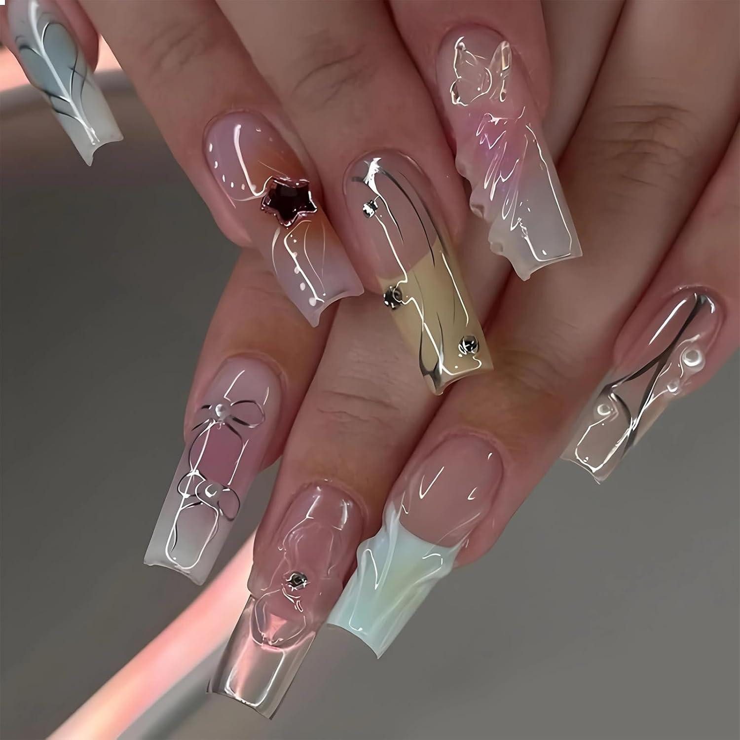 Kunstfingernägel French Press on Nails Schmetterling Perlen Streifen Design 24 Stück