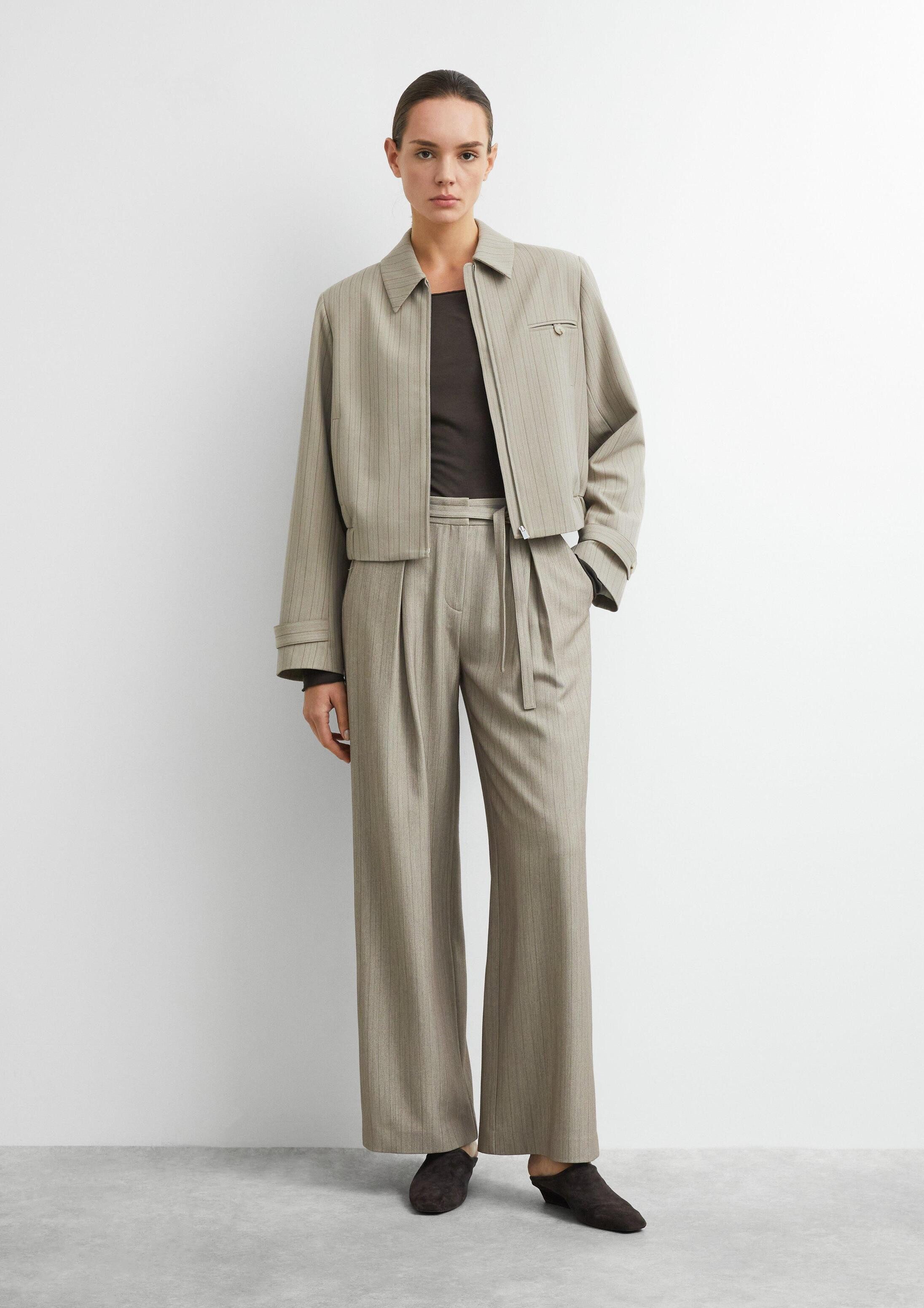 comma Chinos Hose Wide-Leg-Hose mit Faltendetail und Gürtel
