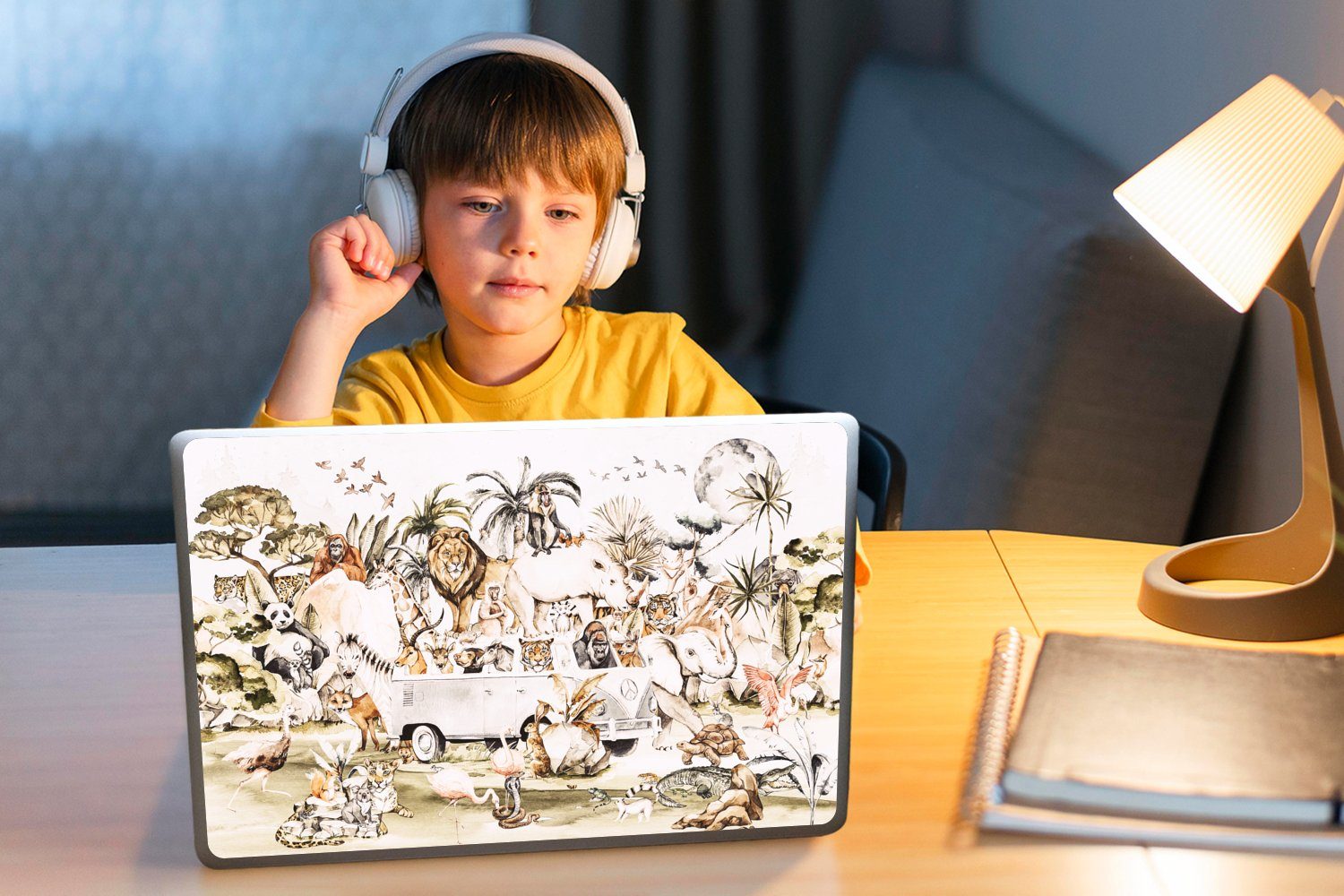 MuchoWow Laptop-Aufkleber Bus - Tiere - Kinder - Jungen - Mädchen - Palme, (1tlg), Aufkleber Geeignet für Laptops, Schutz vor Kratzern, Sticker, 31x22 cm