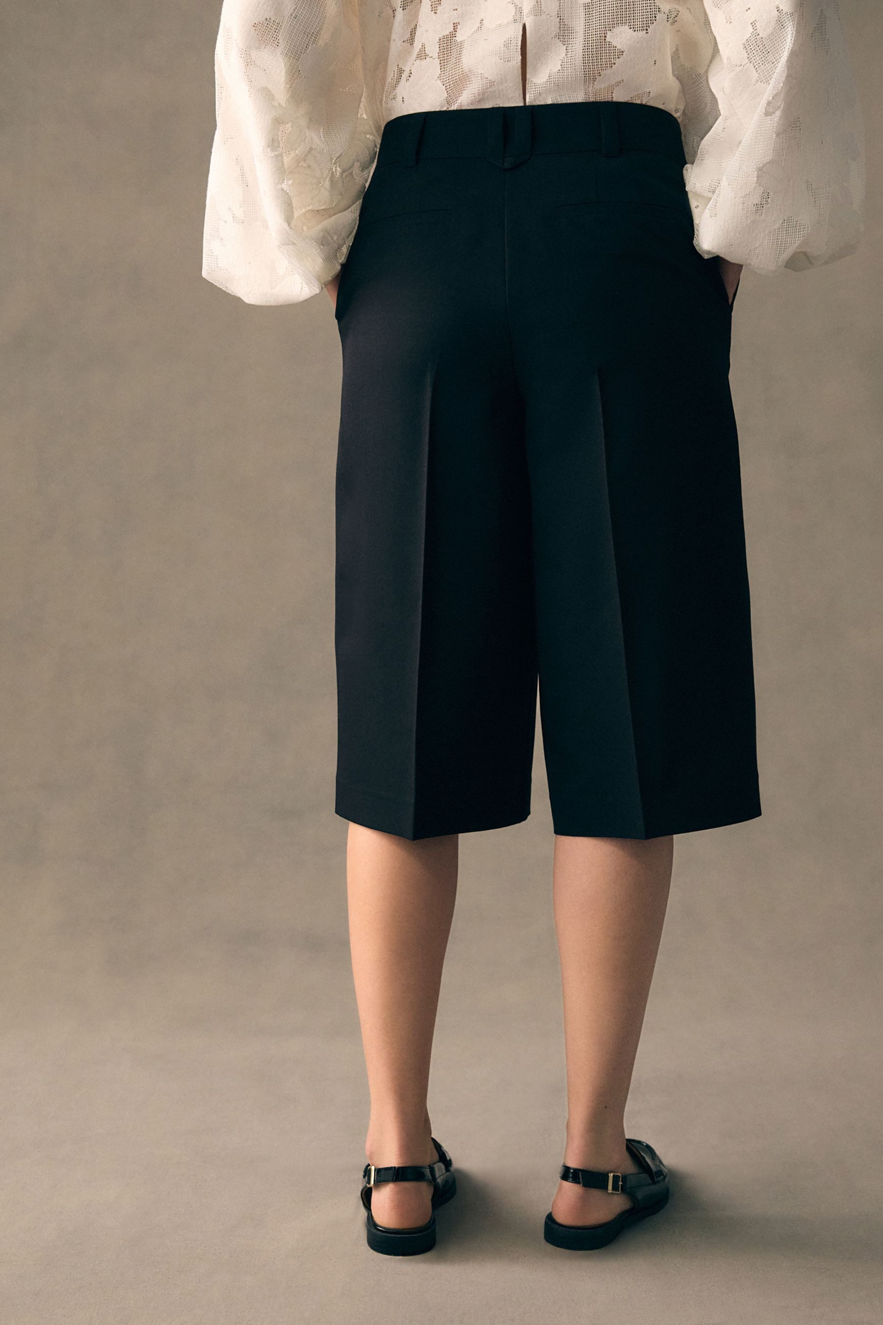 Next Shorts Relaxed Fit Tailored Shorts günstig online kaufen