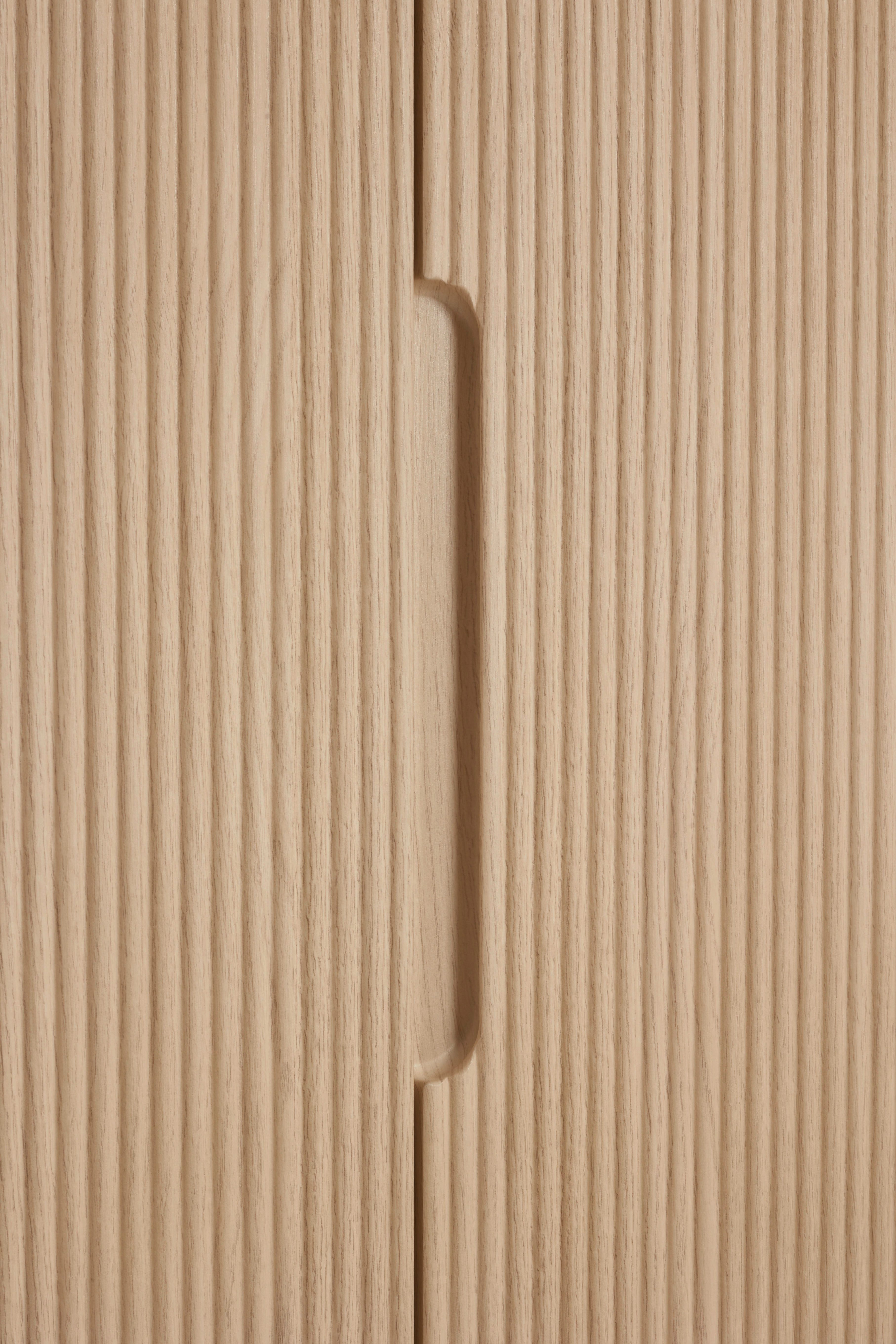 PAIDI Kleiderschrank JONTE in Beige & Eichefarben mit gerillten Türen, verschiedene Größen (B/H/T ca. 95-141/164-207/40-56cm, mit 2 oder 3 Türen + Tiny-Variante – Bild 4 von 5