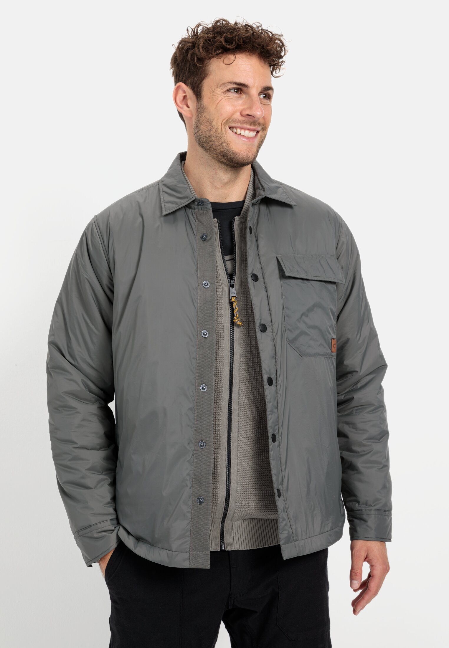 Hemdjacke mit Druckknöpfe
