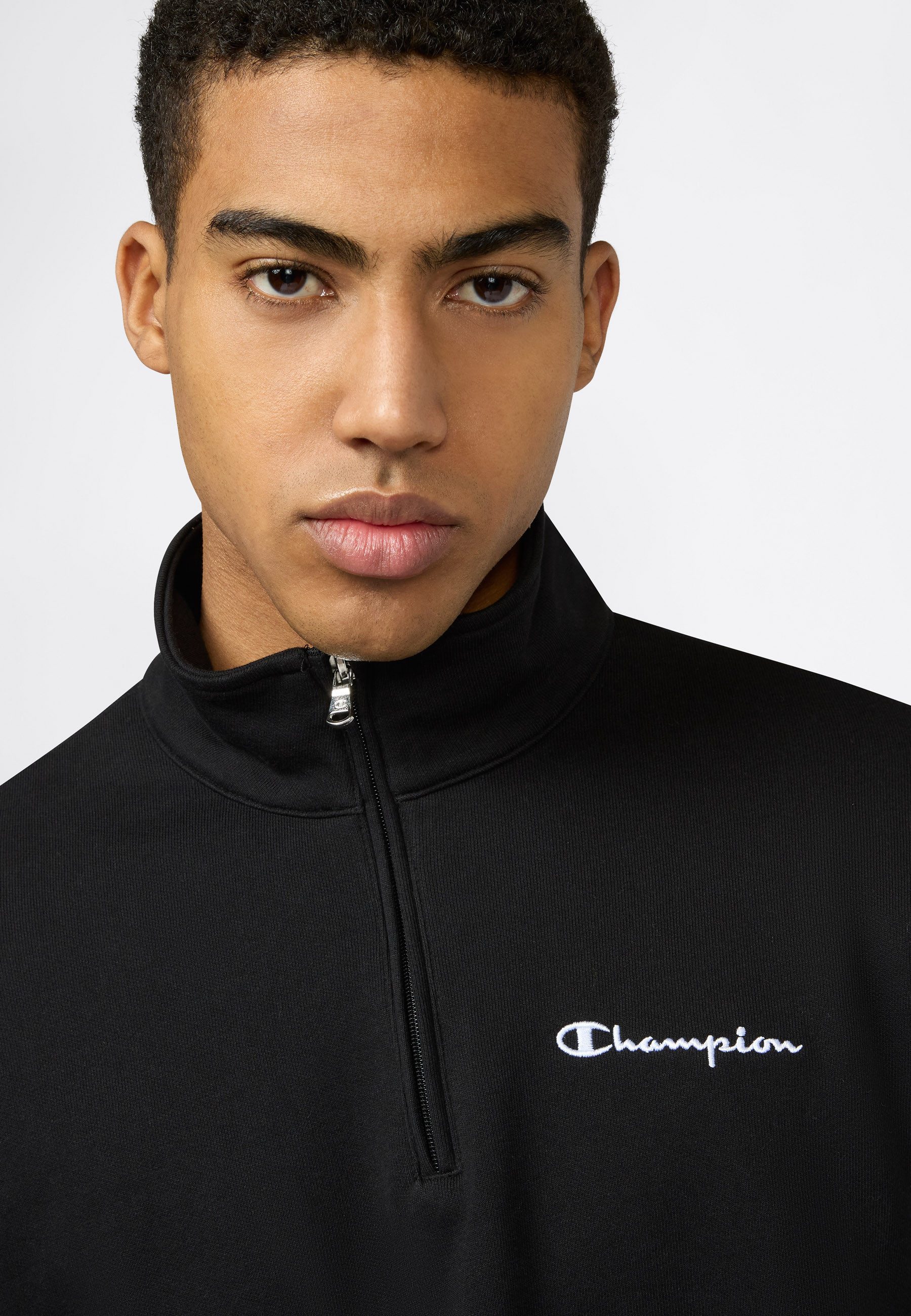 Champion Sweatshirt ICONS CONTRAST Terry Half Zip Sweatshirt sportlicher Schnitt, Halb-Zip-Verschluss