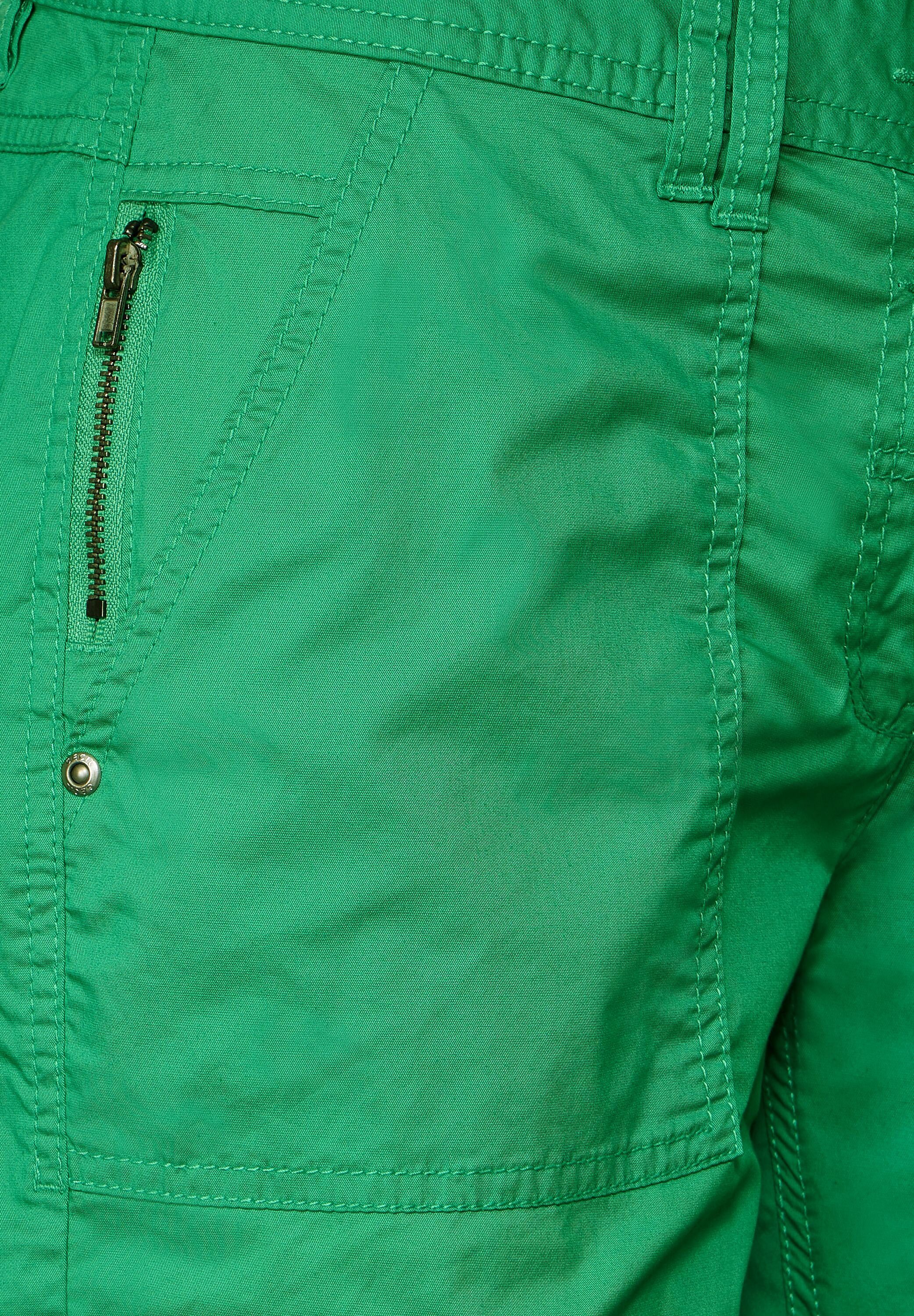 Fresh Shorts Fit Cecil Green in Zipper (1-tlg) Loose Cecil Shorts
