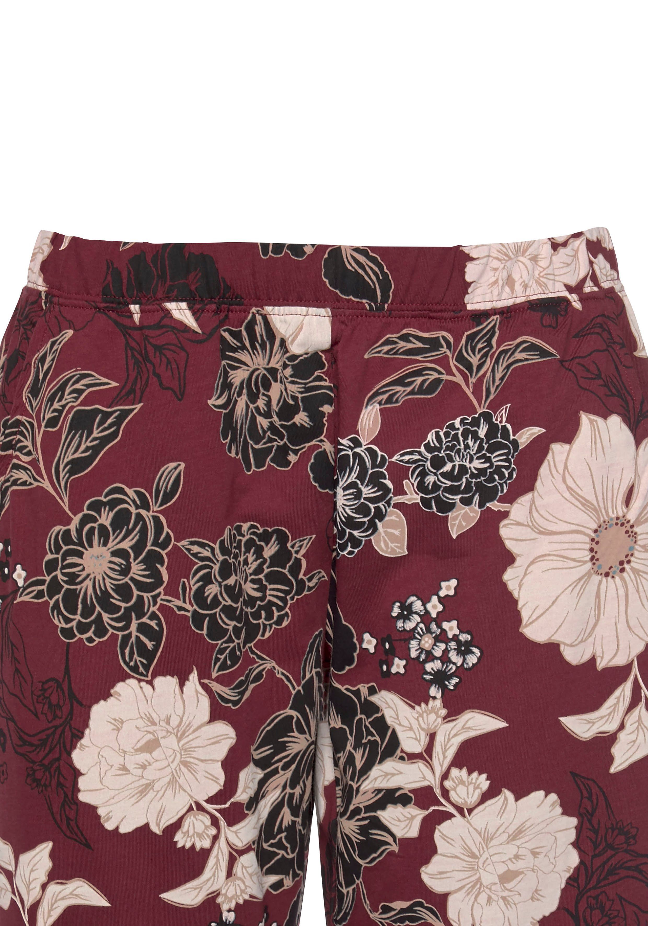 s.Oliver Pyjama (2 tlg) in klassischer Form mit Blumenmuster