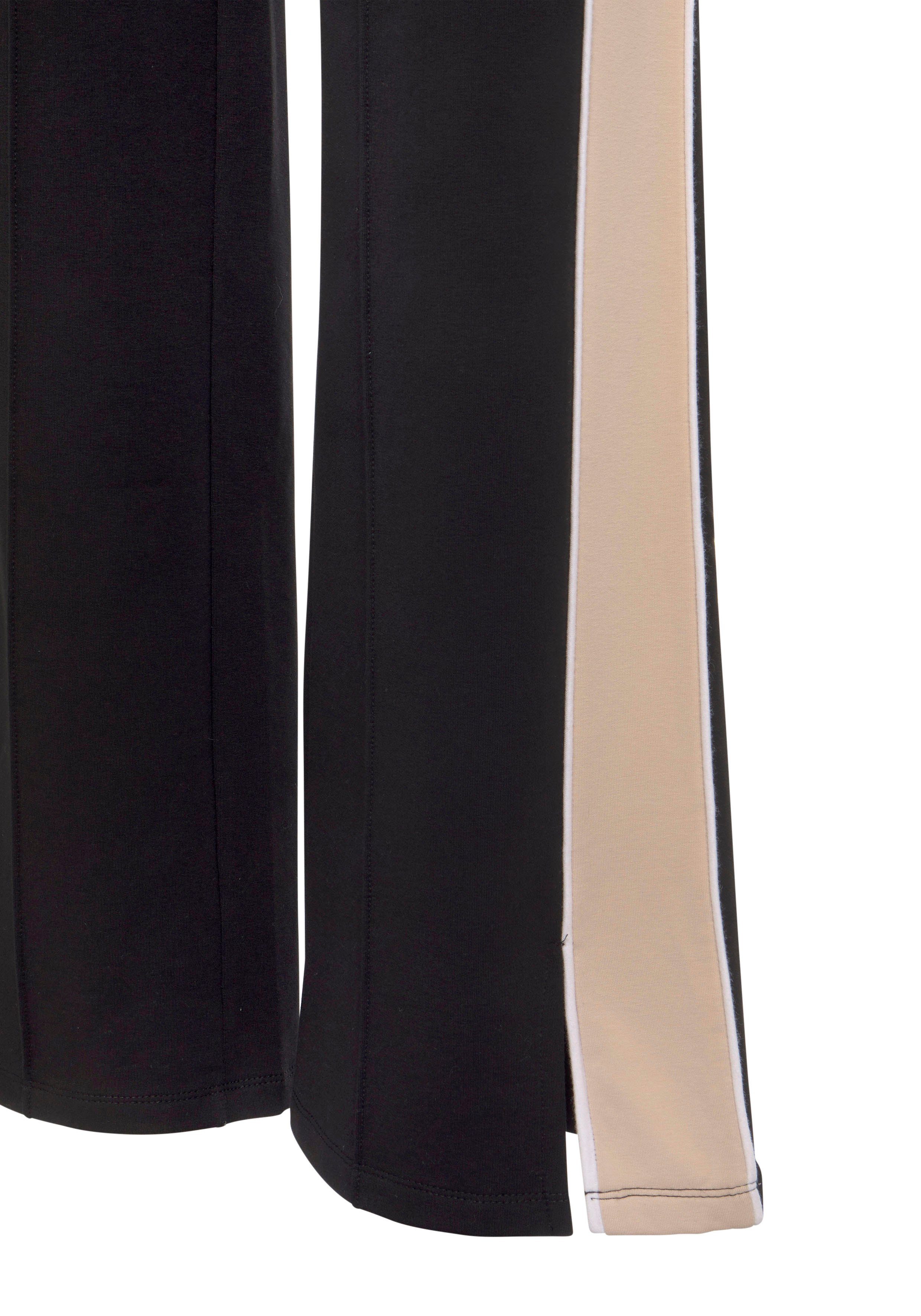 s.Oliver Sweathose Loumngehose mit Kontraststreifen und Pipings, Loungewear