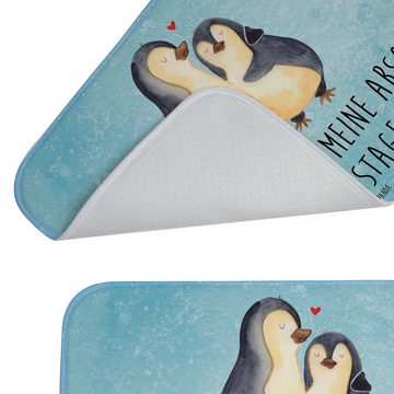 Badematte Pinguin umarmen - Eisblau - Geschenk, Duschteppich, Badematte, Badezi Mr. & Mrs. Panda, Höhe 1 mm, 100% Polyester, rechteckig, Saugstark