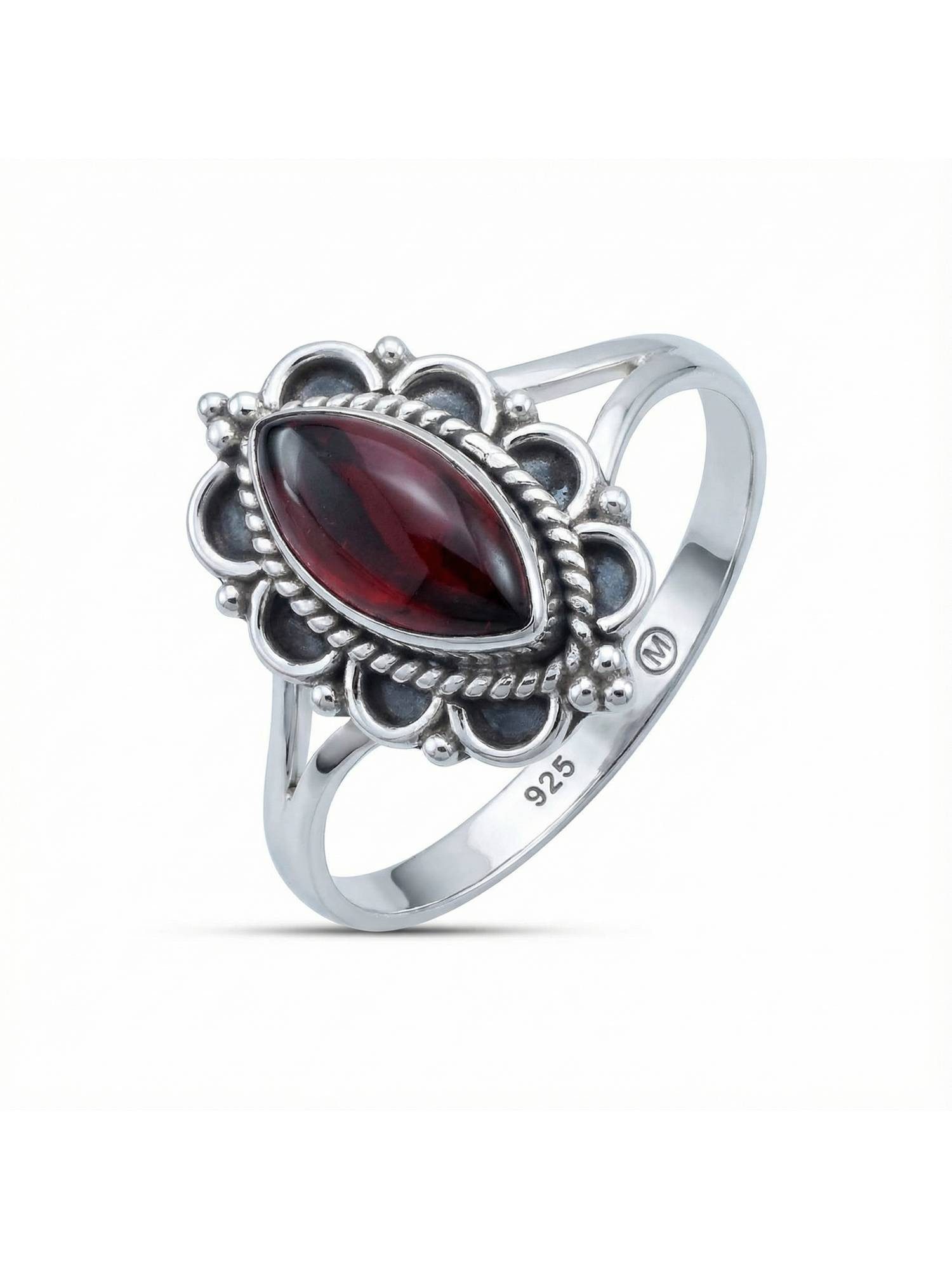 Silberring MALUHIA aus 925 Silber mit Granat