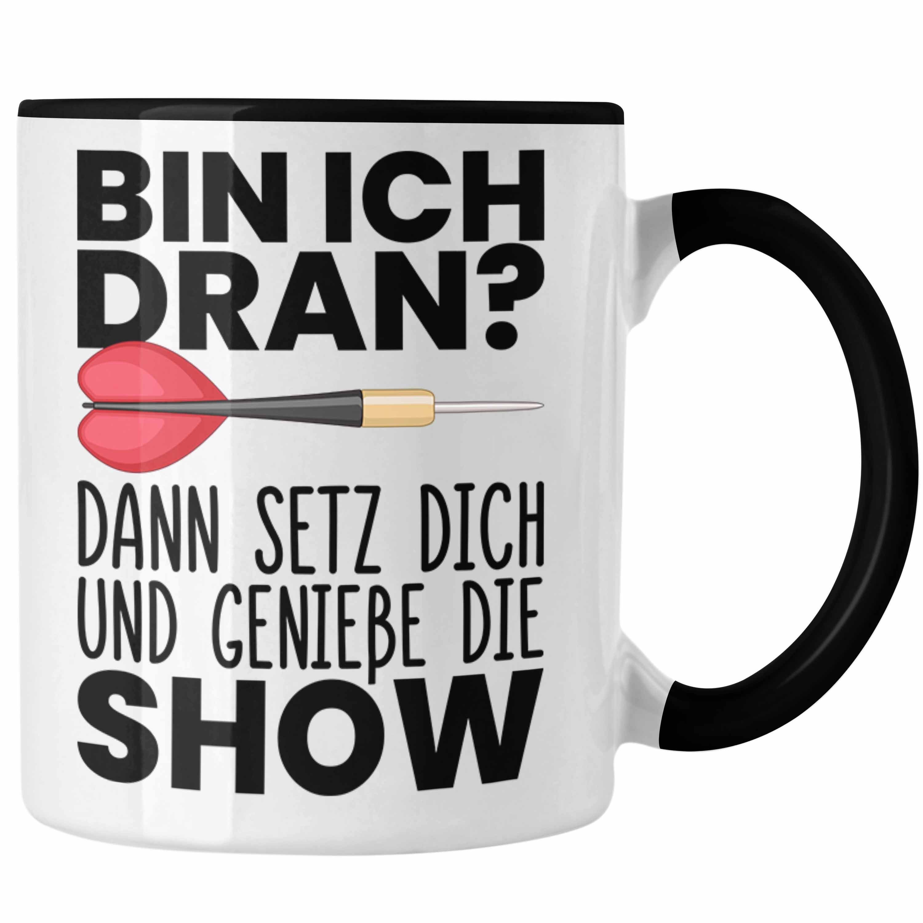 Trendation Tasse Trendation - Dart Geschenk Tasse Kaffeetasse Dartspieler Geschenkidee Darts Geschenke für Männer Frauen Schwarz