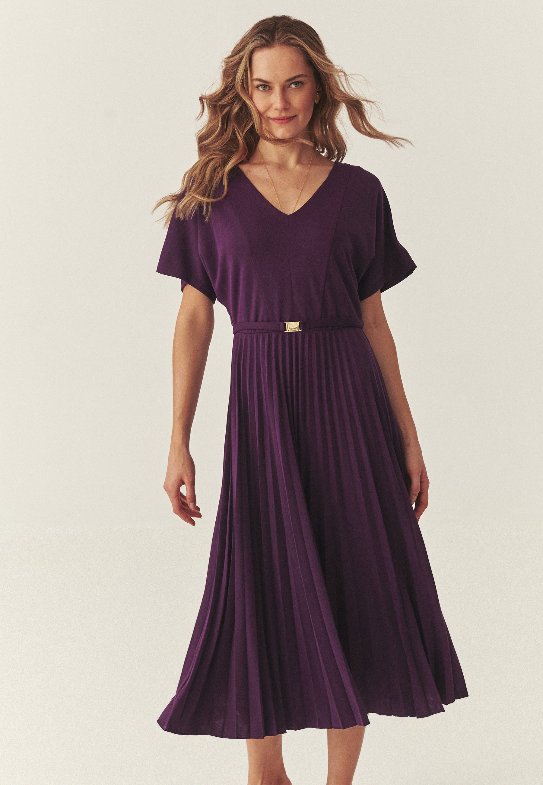 TATUUM Jerseykleid Faltenmaxi-Kleid - Naki