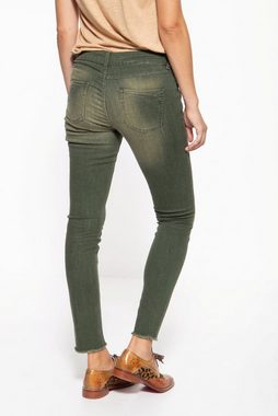 ATT Jeans Slim-fit-Jeans Leoni mit Waschungen und offenen Saumkanten