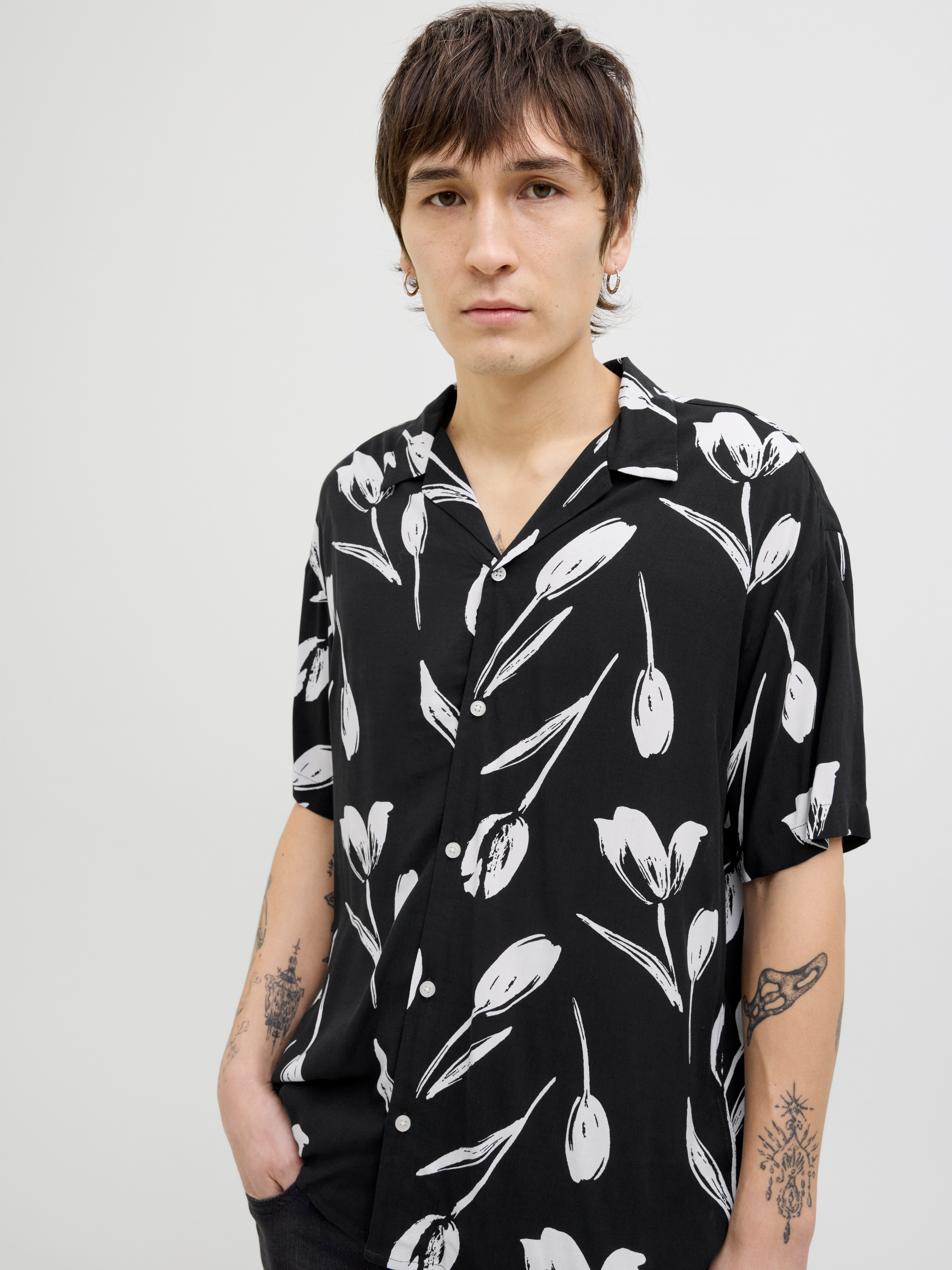 Jack & Jones Kurzarmhemd JJEJEFF CHARGE günstig online kaufen