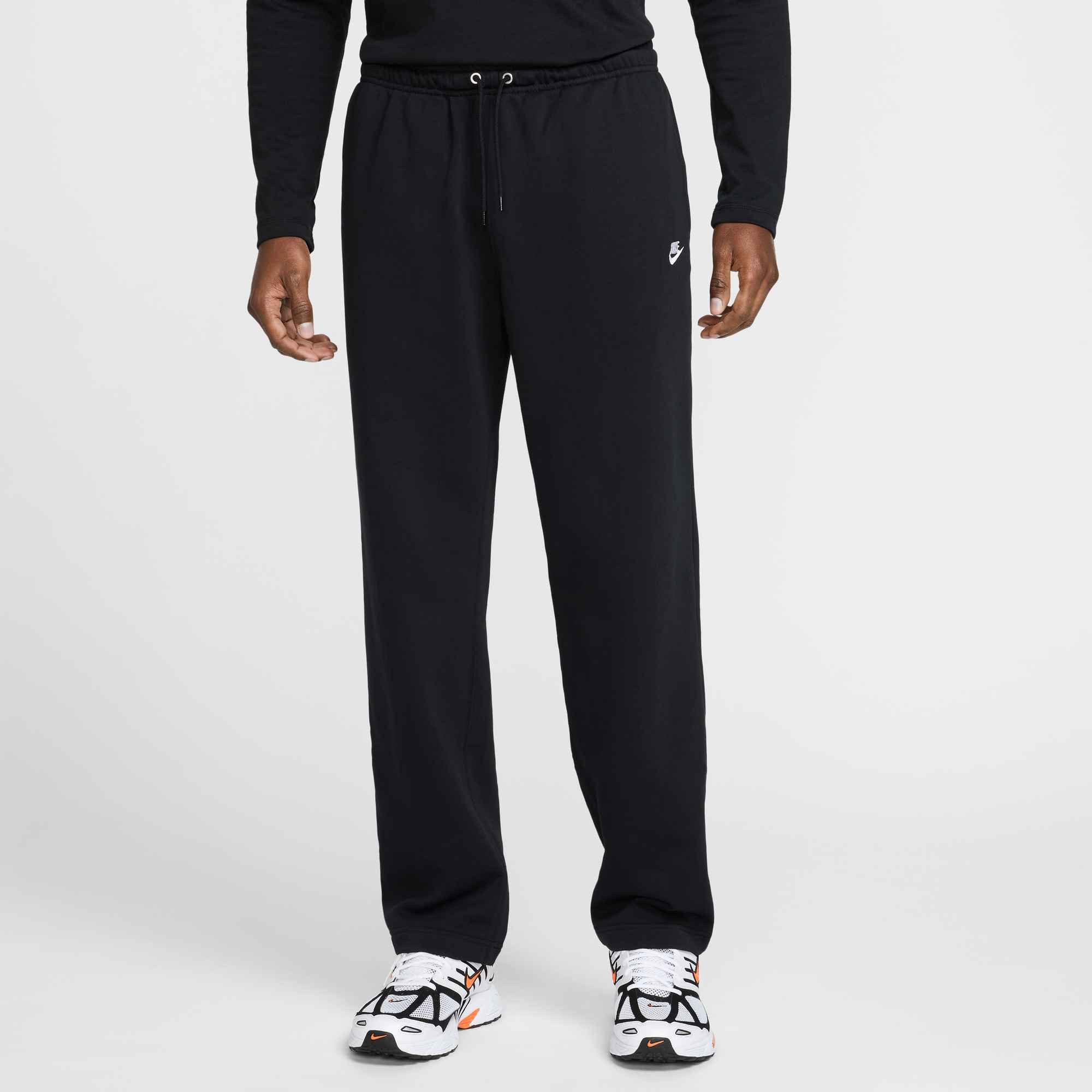 Nike Sportswear Sporthose M NK CLUB FT OH PANT mit Eingrifftaschen und Gesäßtasche, aus Baumwollmischung