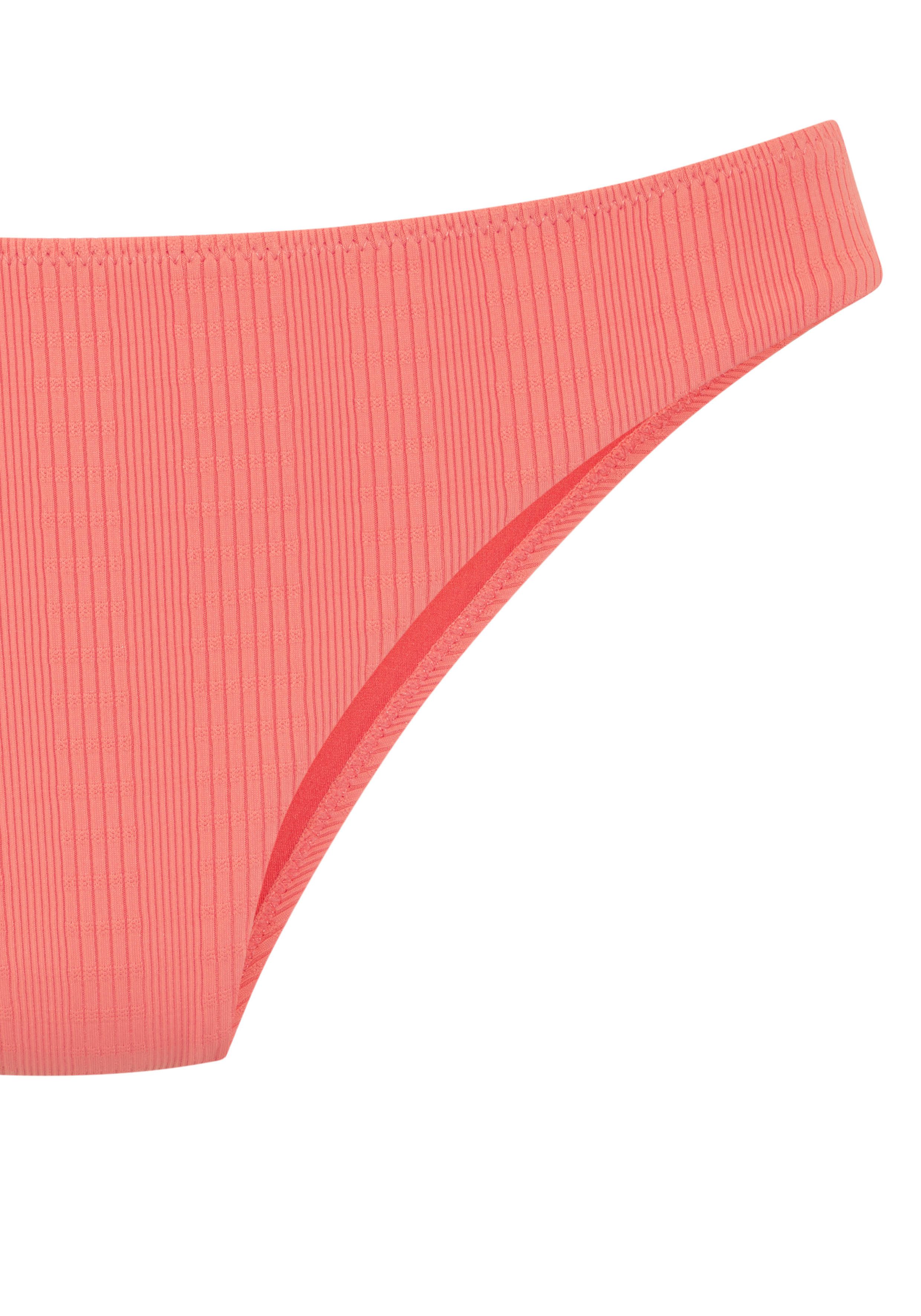 Copenhagen Studios Bikini-Hose Nela in knapper Schnittform