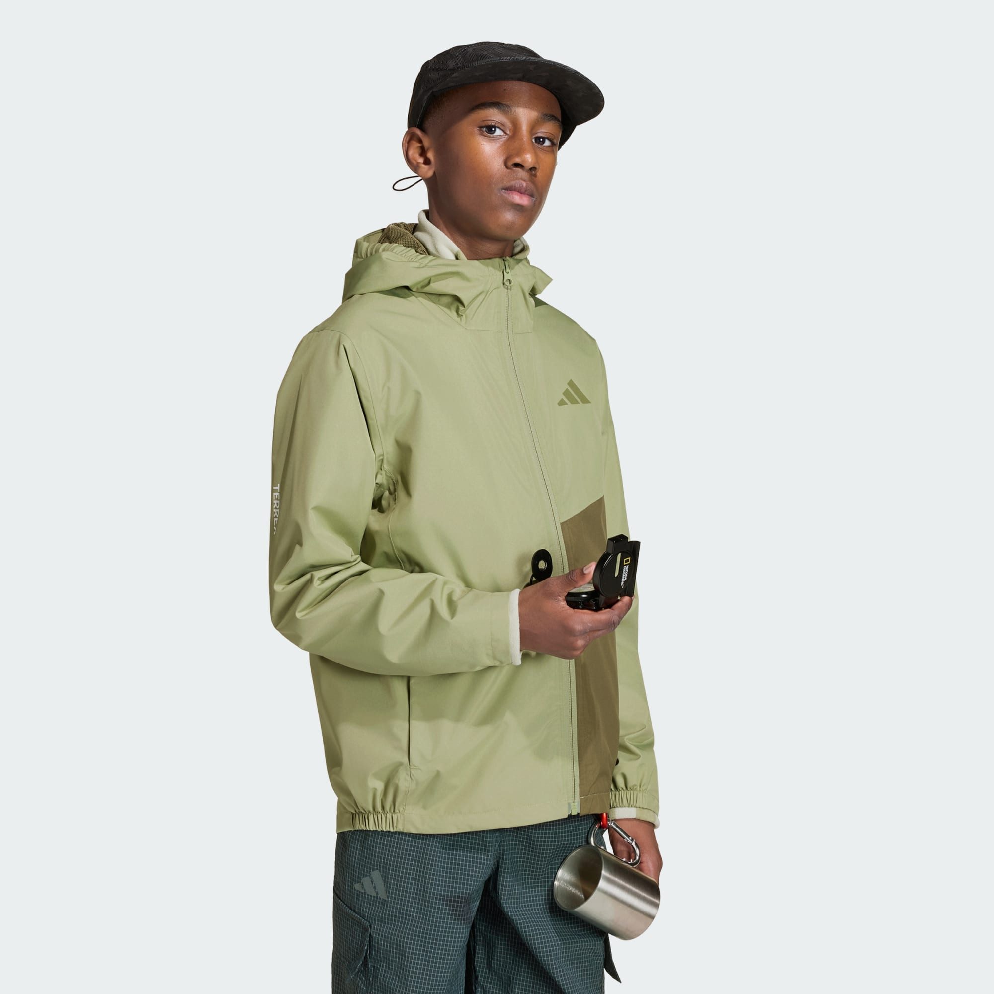 adidas TERREX Regenjacke TERREX KIDS MULTI 2 LAYER CLIMAPROOF REGENJACKE (1-St)