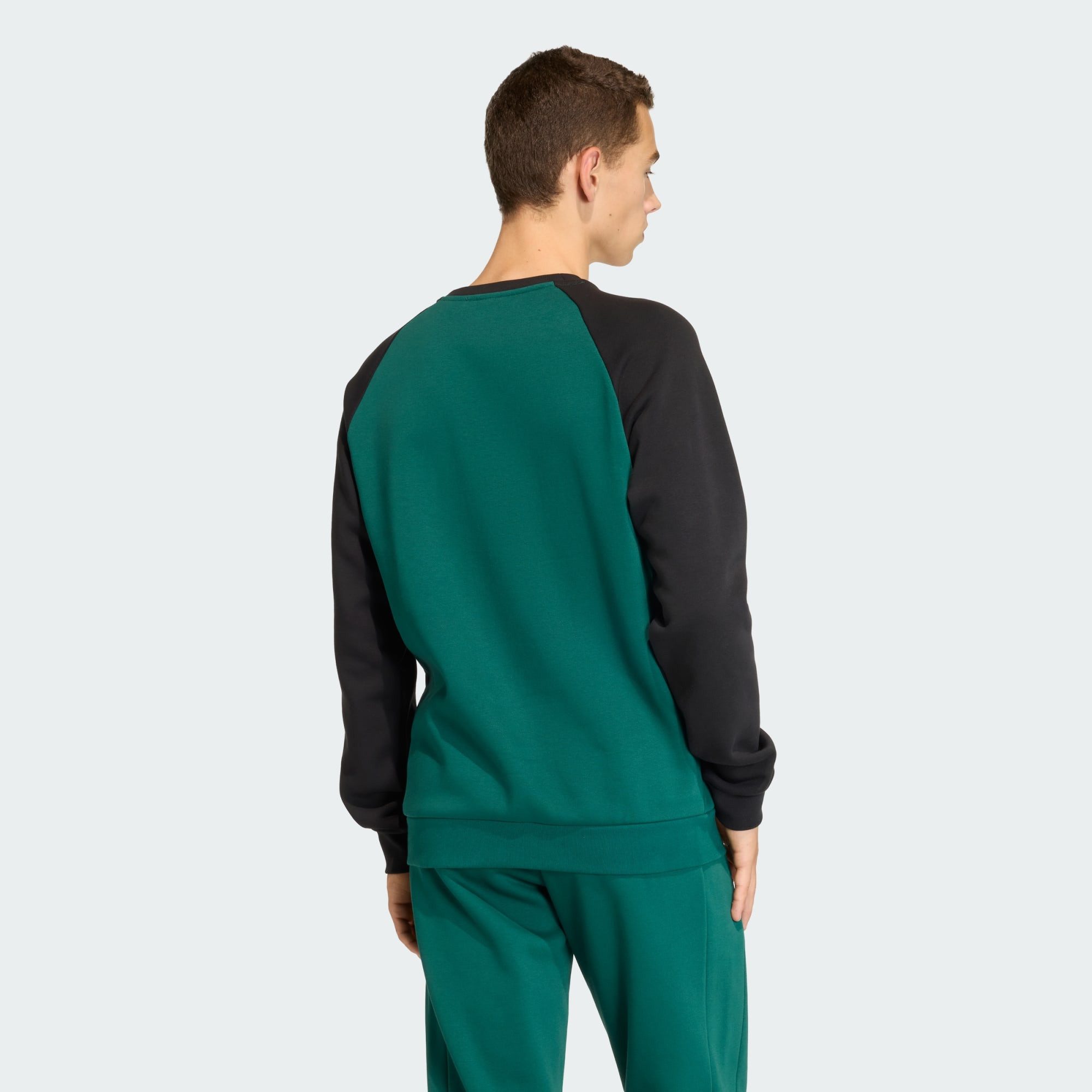 adidas Originals Sweatshirt CHEST STRIPES CREWNECK SWEATSHIRT (1-tlg)