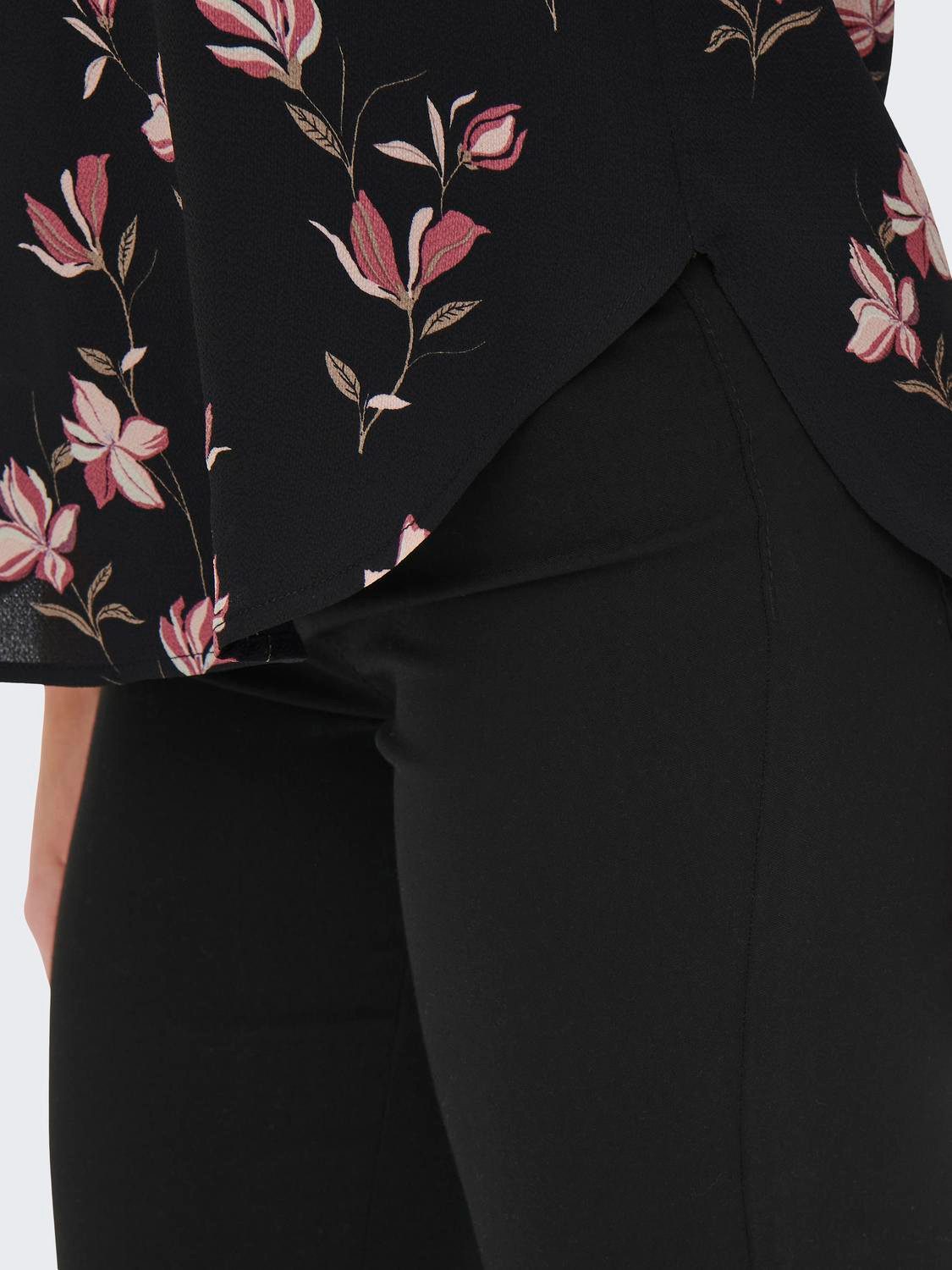 ONLY Shirtbluse ONLVIC S/S AOP TOP NOOS PTM mit Allover Druck