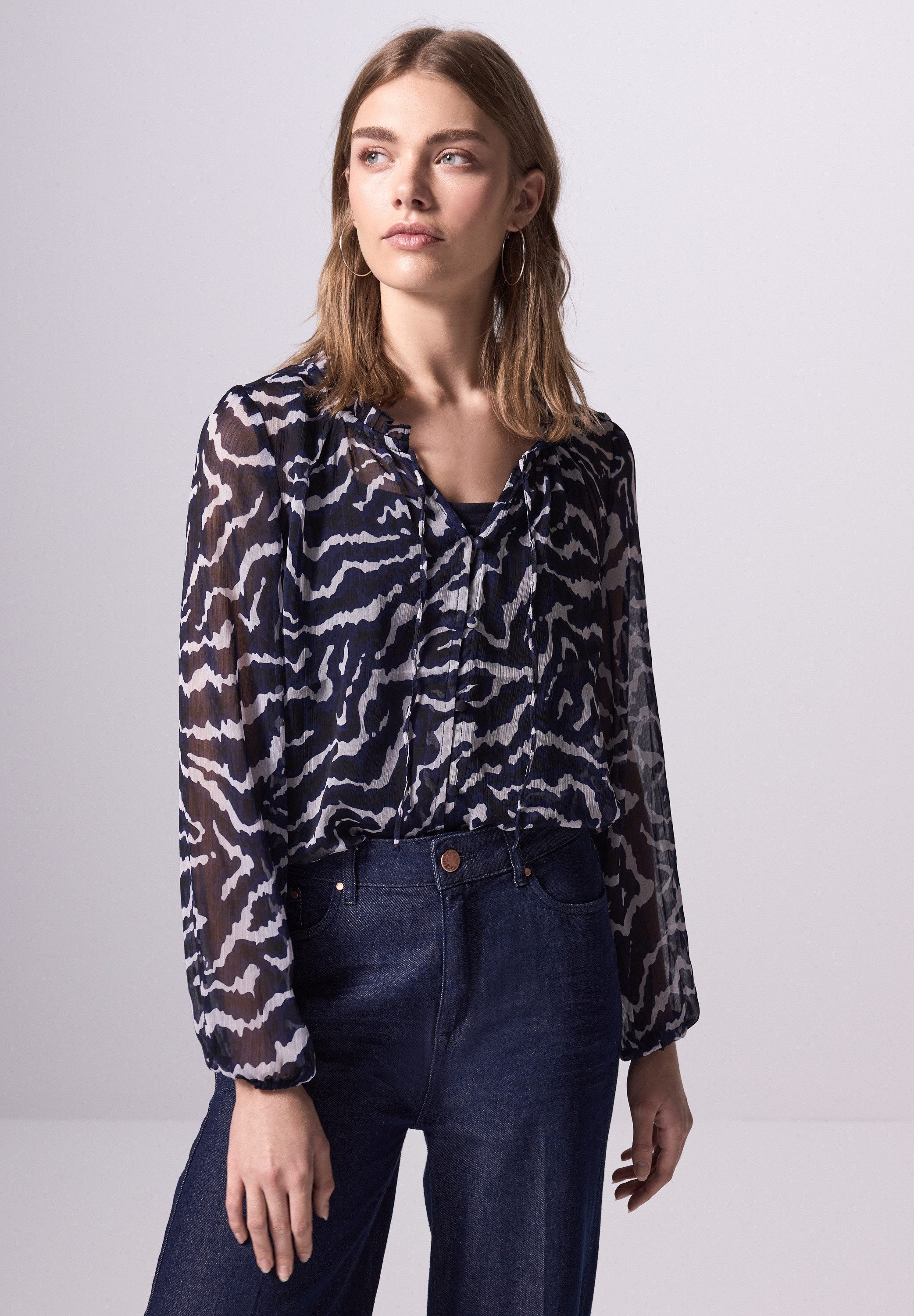 Chiffonbluse