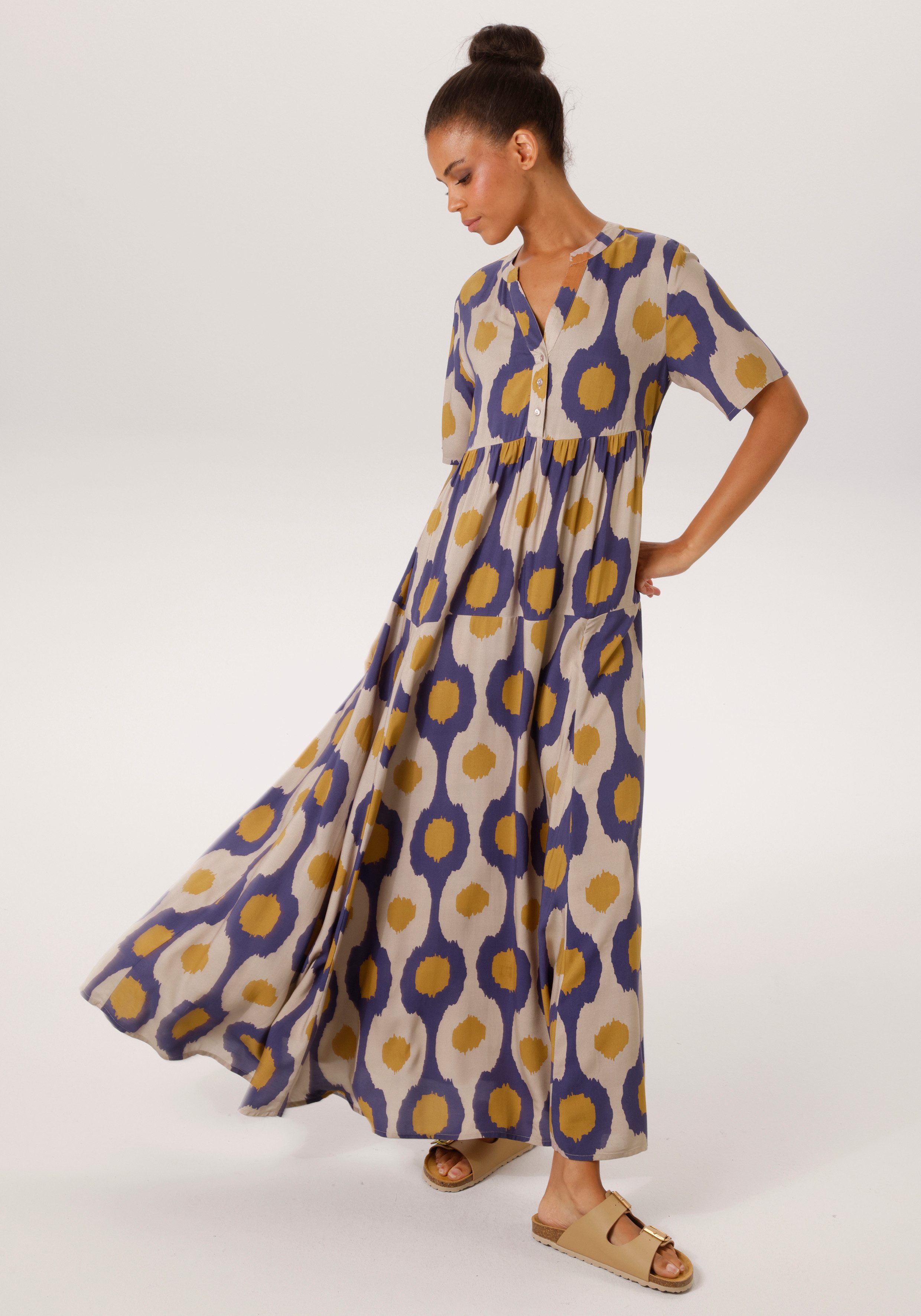 Aniston CASUAL Sommerkleid mit großflächigen, grafischen Druck - NEUE KOLLEKION