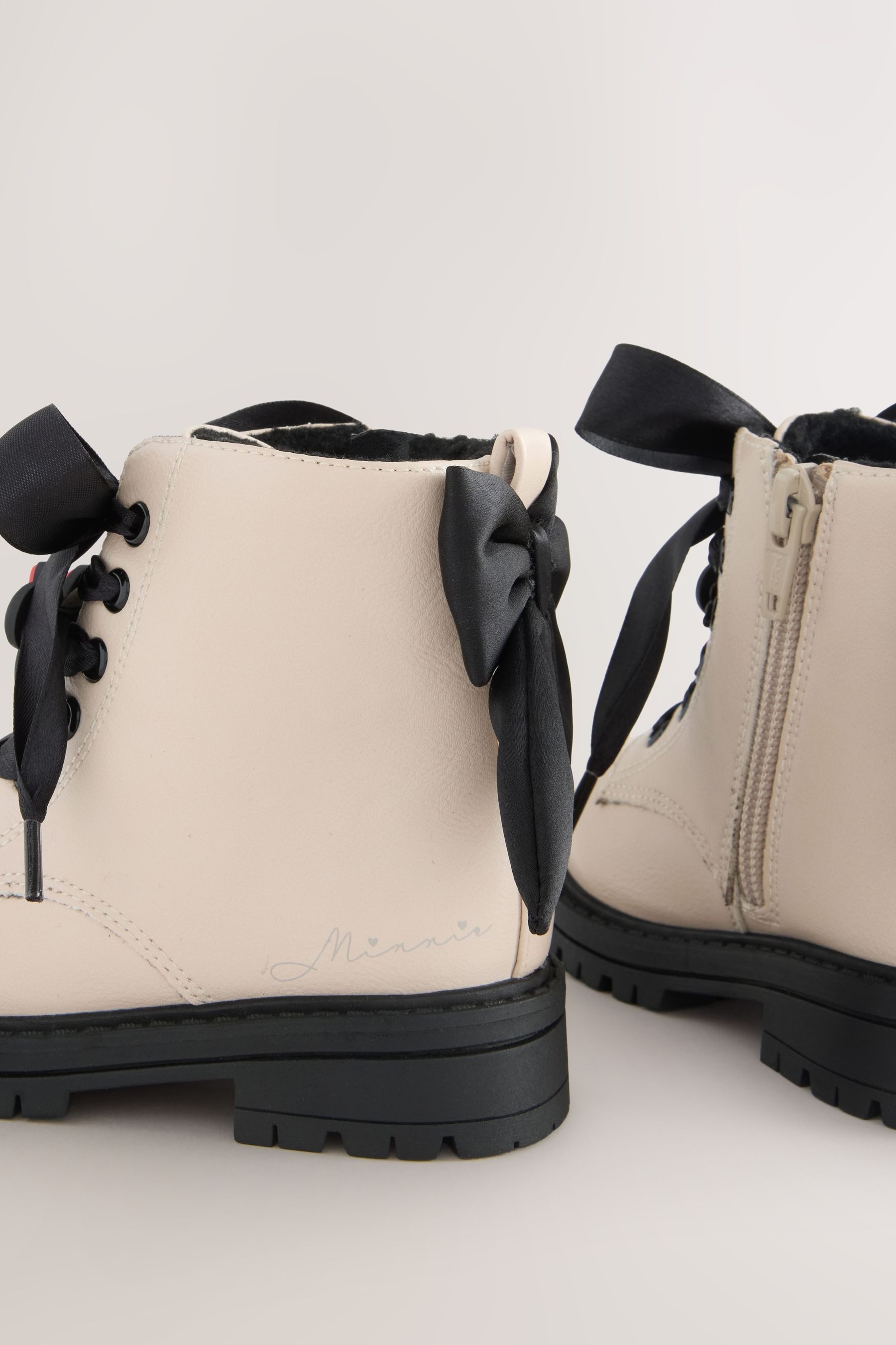 Next Minnie Mouse Geschnürte Stiefeletten mit Schleife Schnürstiefelette (1-tlg)