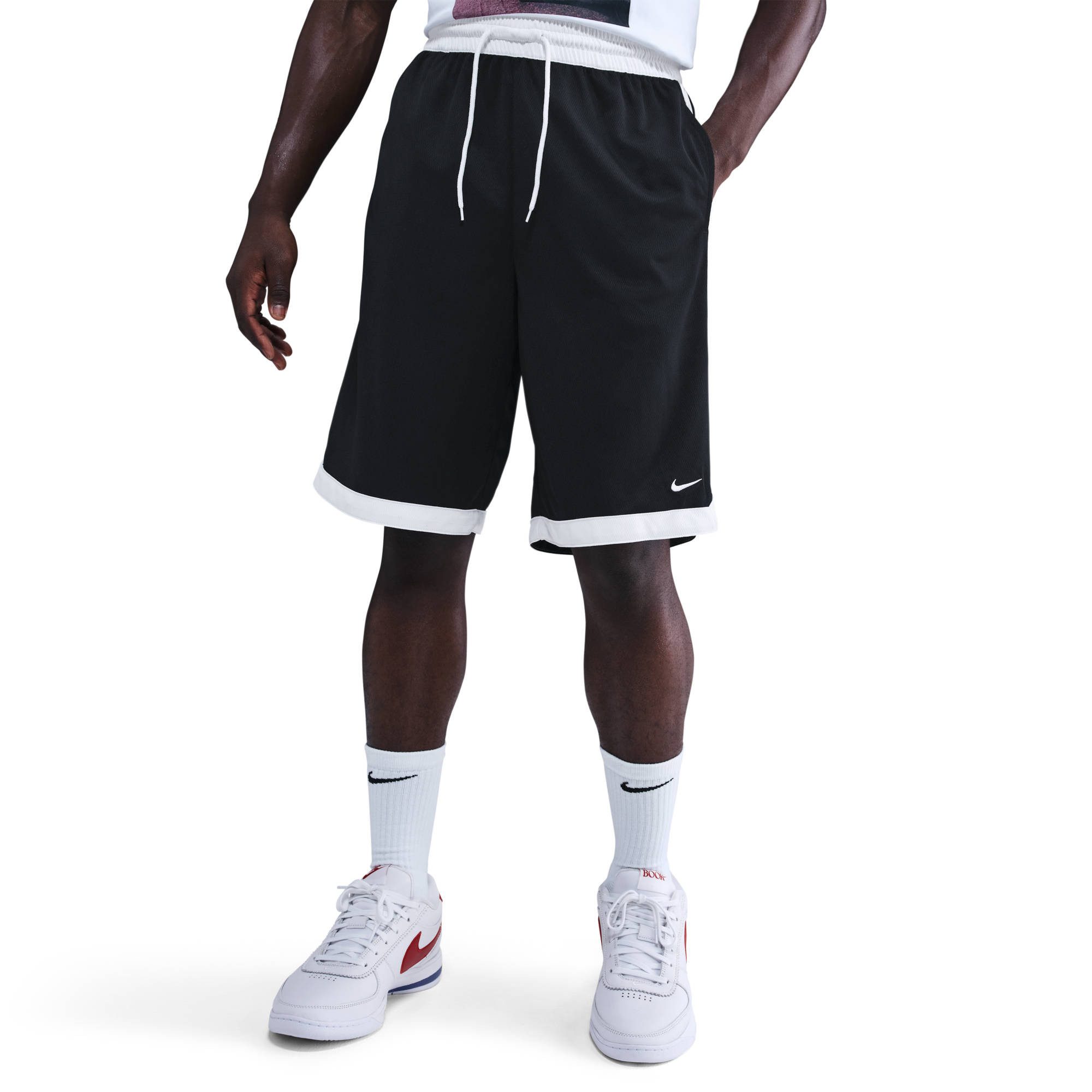 Nike Trainingsshorts Nike DNA Academy Men's Dri-FIT 11" Basketball Shorts pflegeleichtes und elastisches Material, schnell trocknend