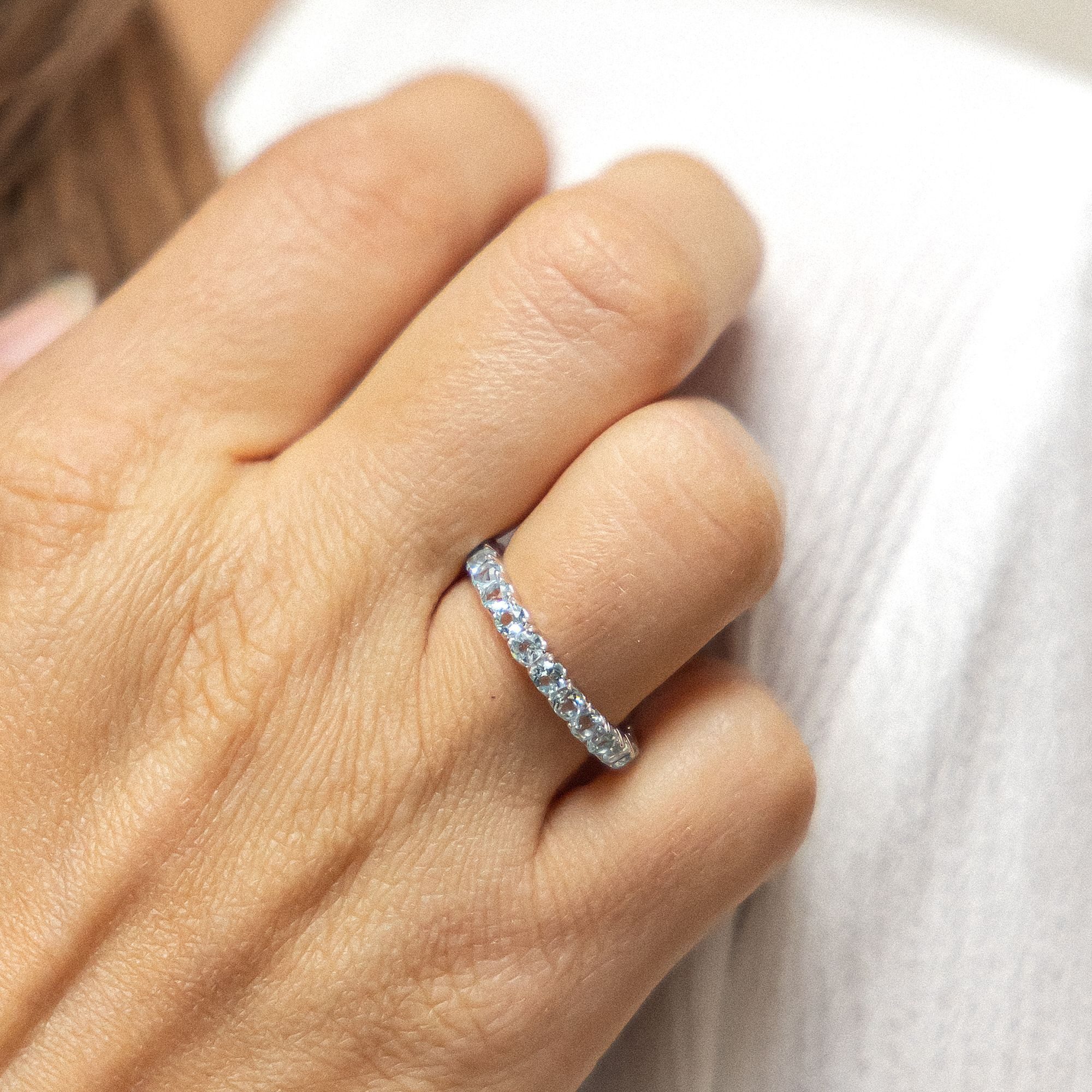 Zeeme Fingerring Silber 925 rhodiniert mit 24x Blautopas (beh) – Bild 3 von 5