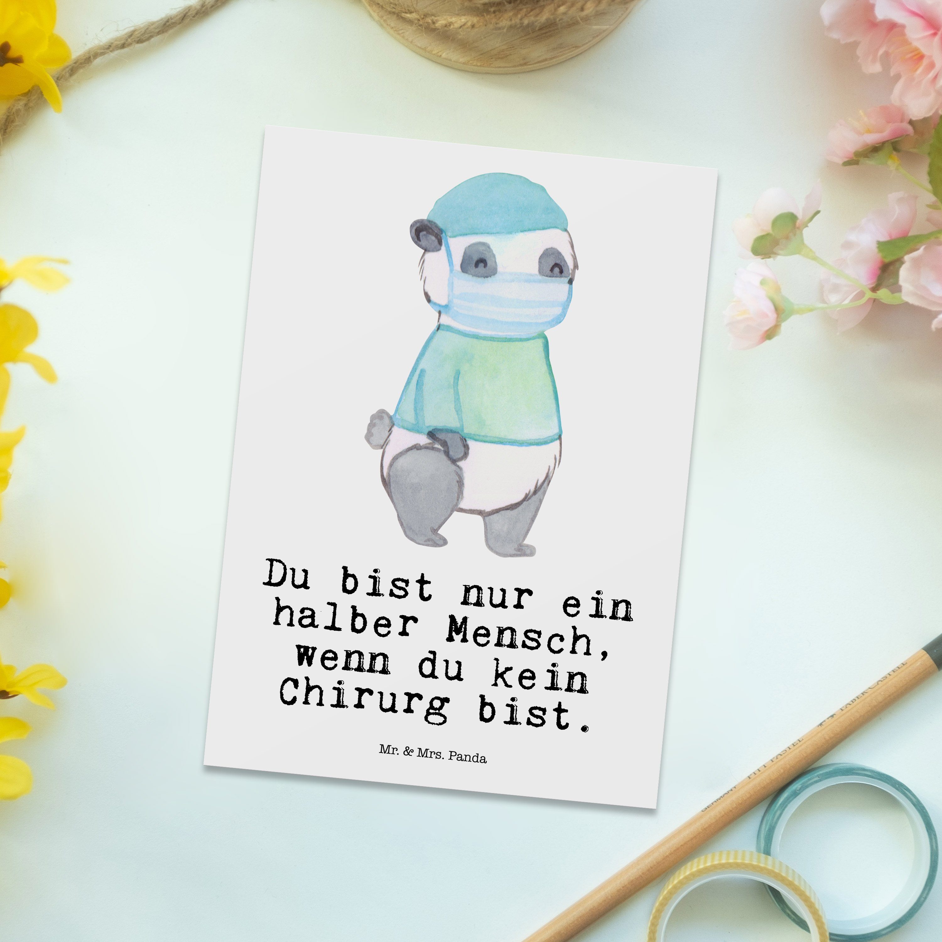 Mr. & Mrs. Panda Postkarte Chirurg mit Herz - Weiß - Geschenk, Krankenhaus, Geburtstagskarte, Ei