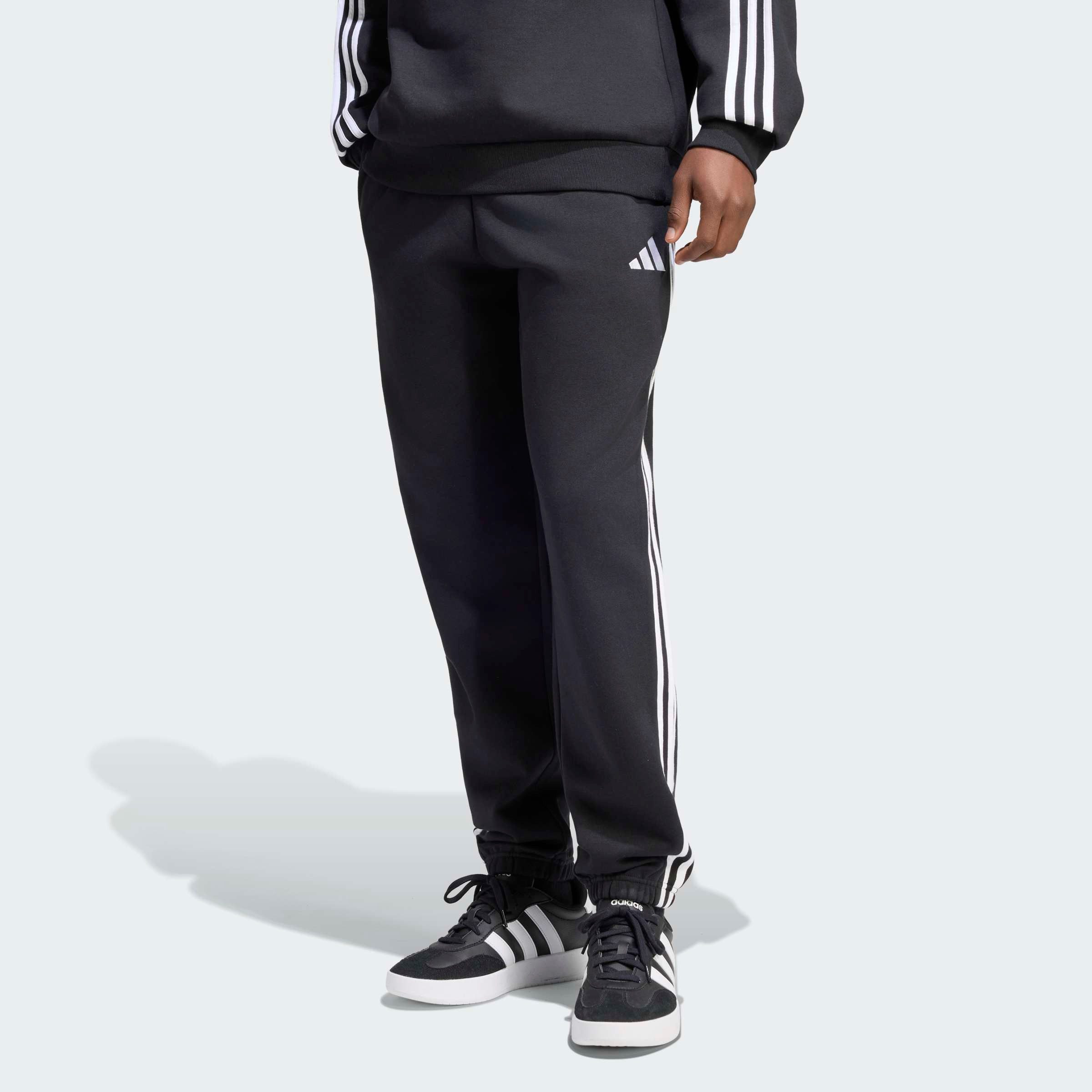 adidas Sportswear Sporthose ESSENTIALS 3-STREIFEN, SCHMAL ZULAUFEND, BÜNDCHEN