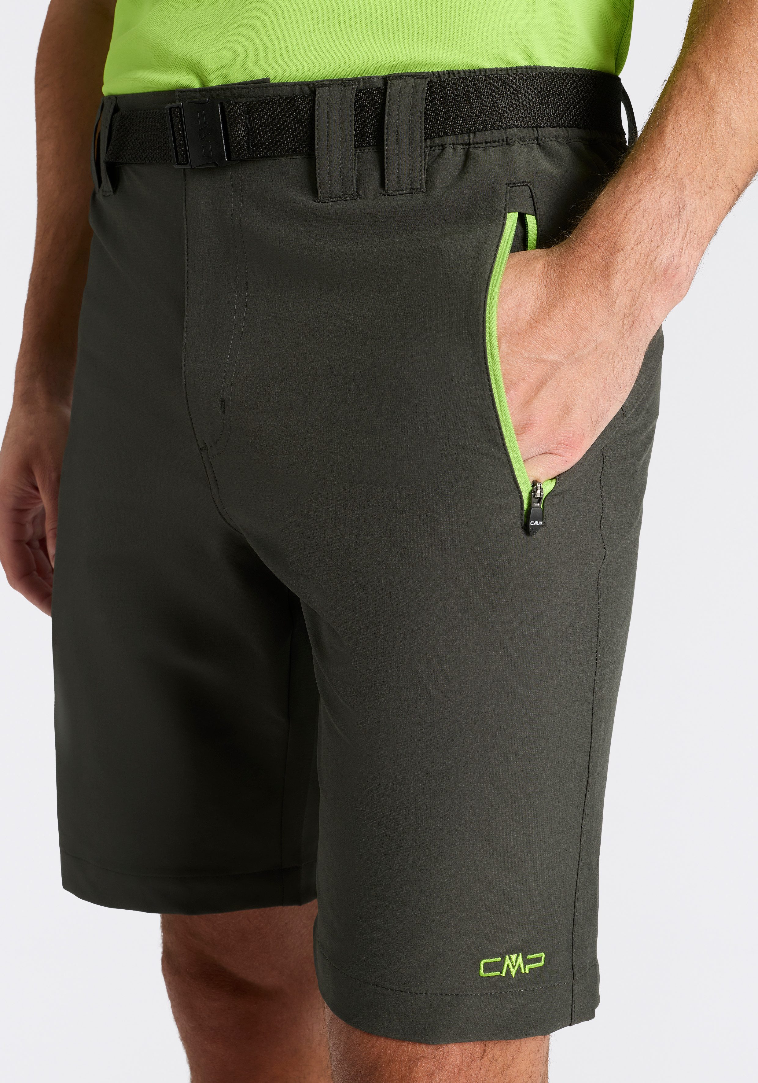 CMP Funktionsshorts mit Reißverschlusstaschen, aus elastischem, atmungsaktivem Material