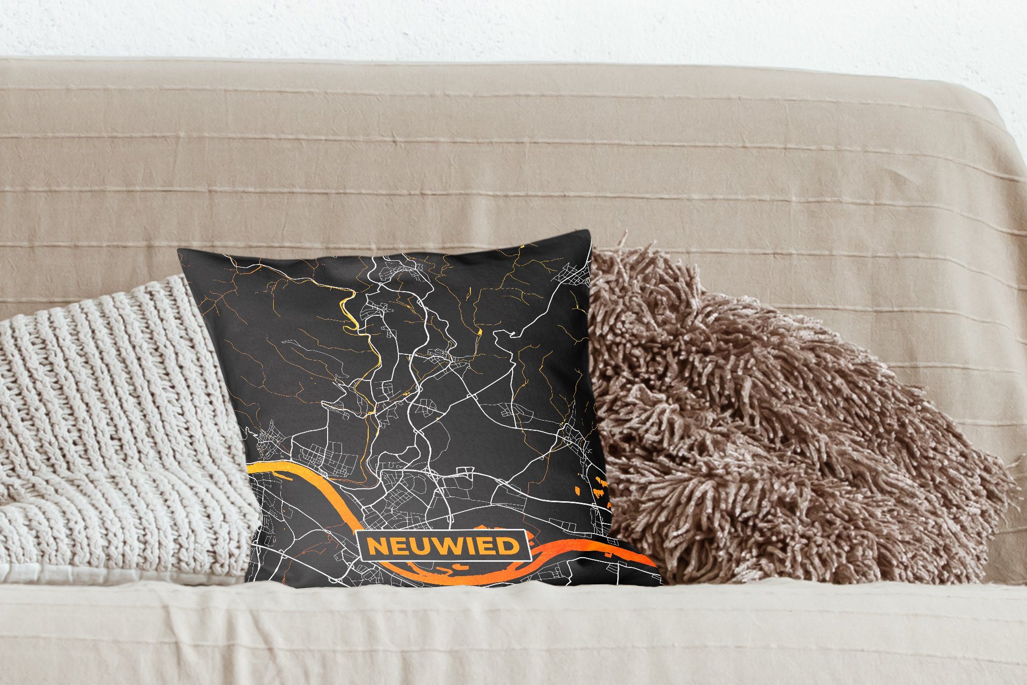 MuchoWow Dekokissen Deutschland - Schwarz mit Gold Schlafzimmer, - Karte, Stadtplan - Füllung Neuwied Zierkissen - für Wohzimmer, Sofakissen und Deko