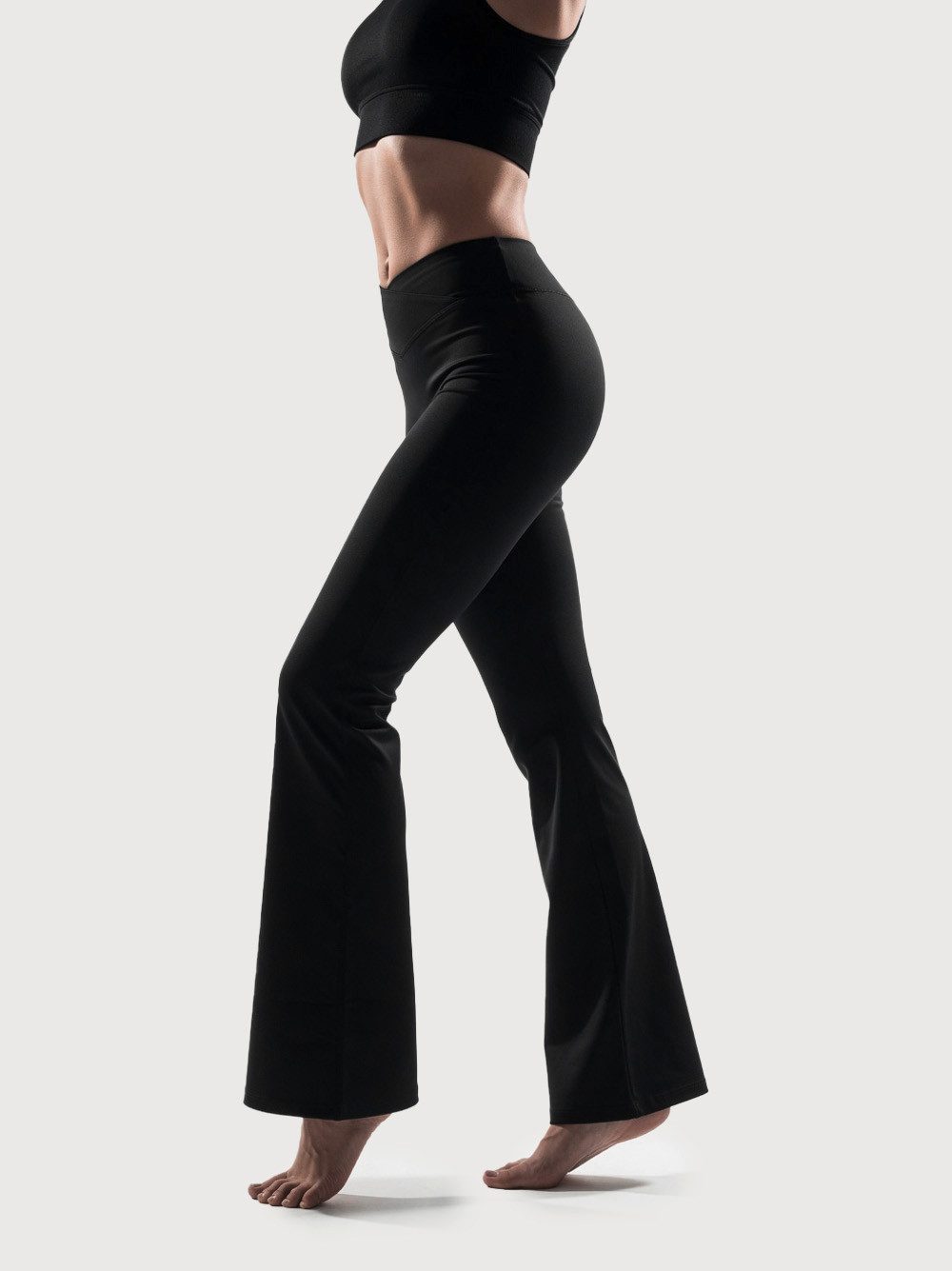 Strammer Max Performance® Schlaghose Flare Leggings Scrunch-Effekt, figurbetont