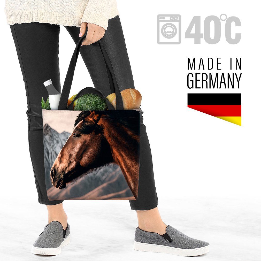 VOID Henkeltasche (1-tlg), Wildpferd Berge Landschaft Pferd Reiten Natur Tiere Stall Weide Galop